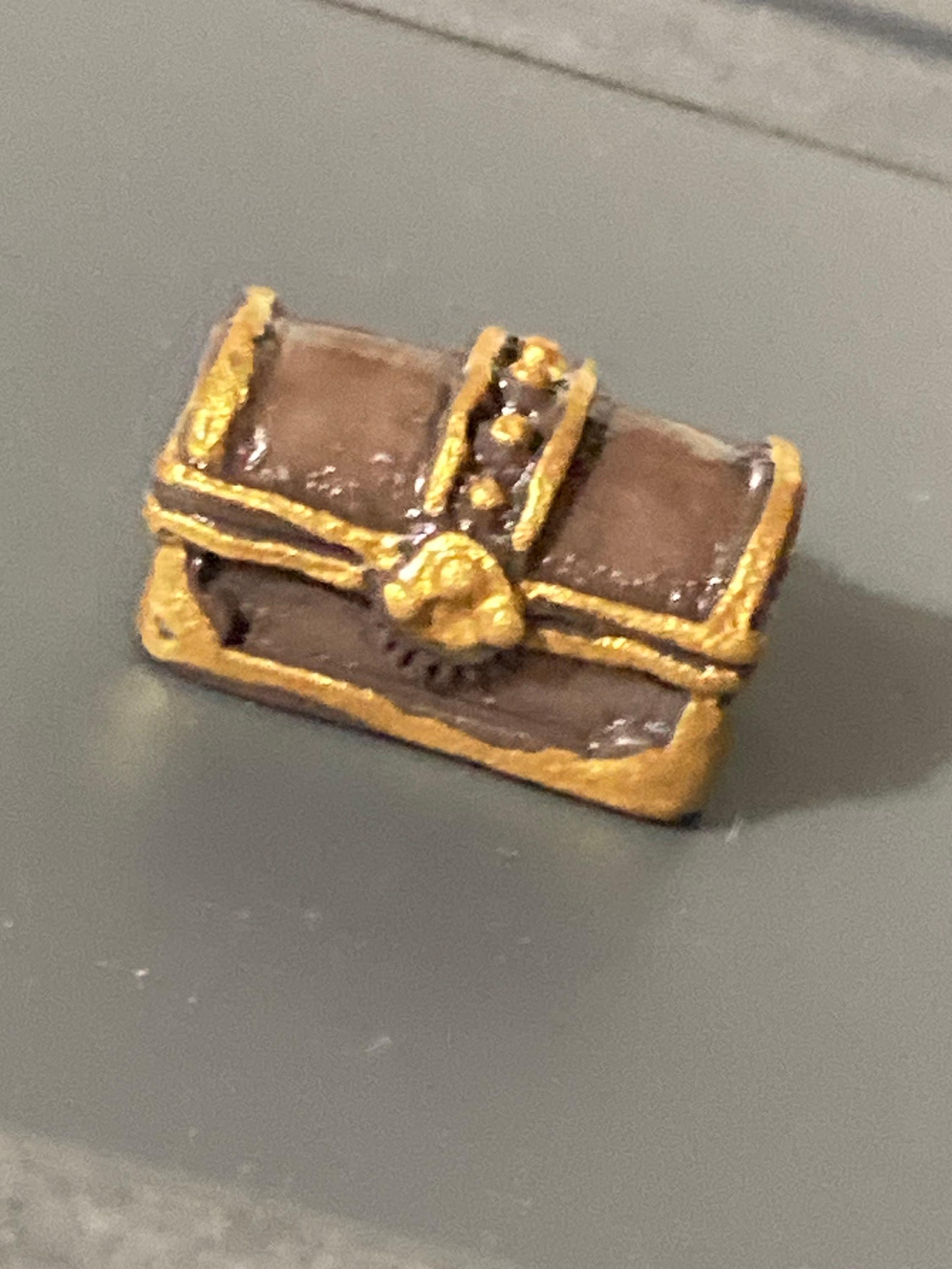 miniature deep sea pirate treasure chest cake topper decoration brown gold