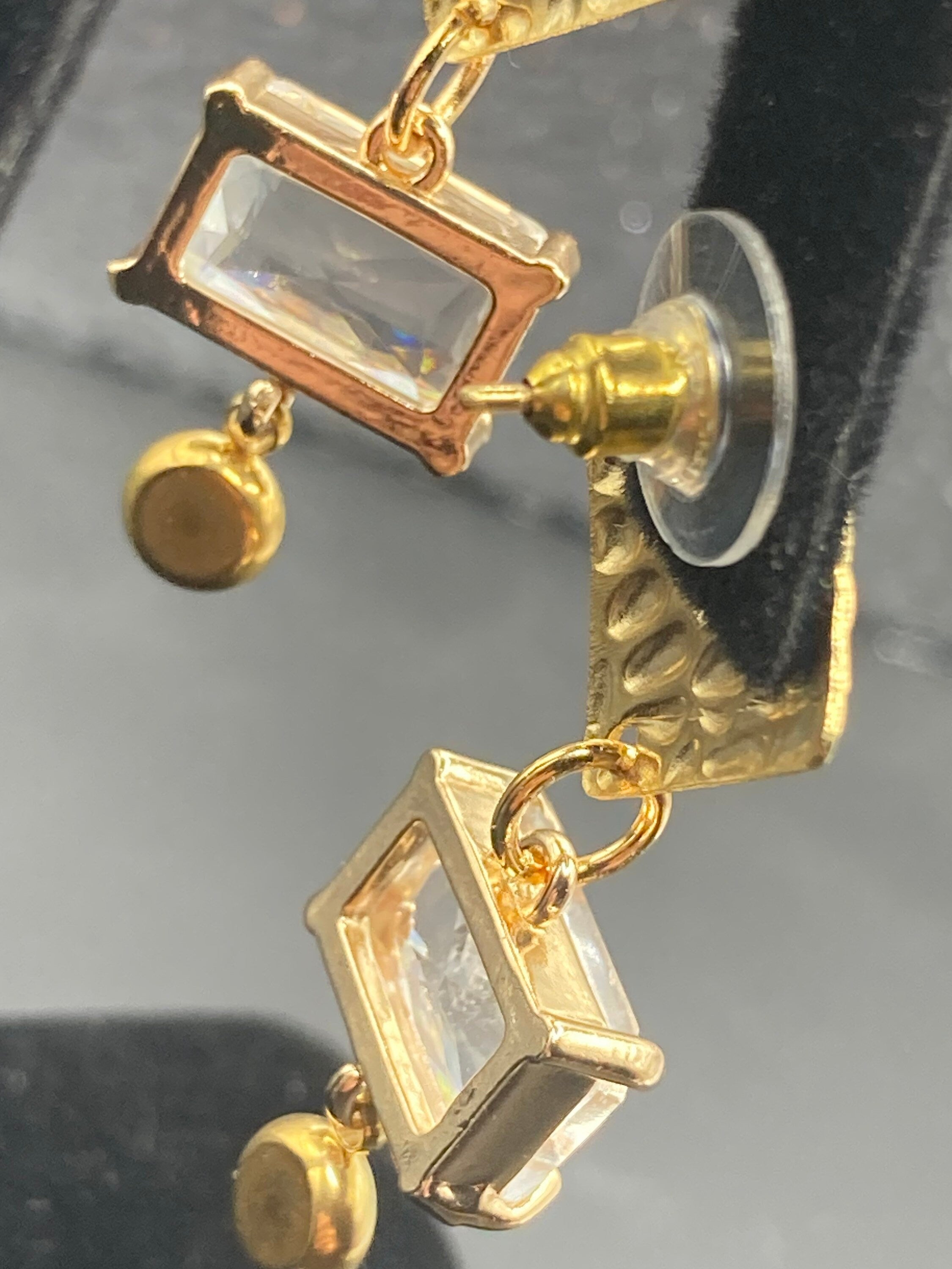18k Gold plated crystal clear glass diamanté drop bezel earrings
