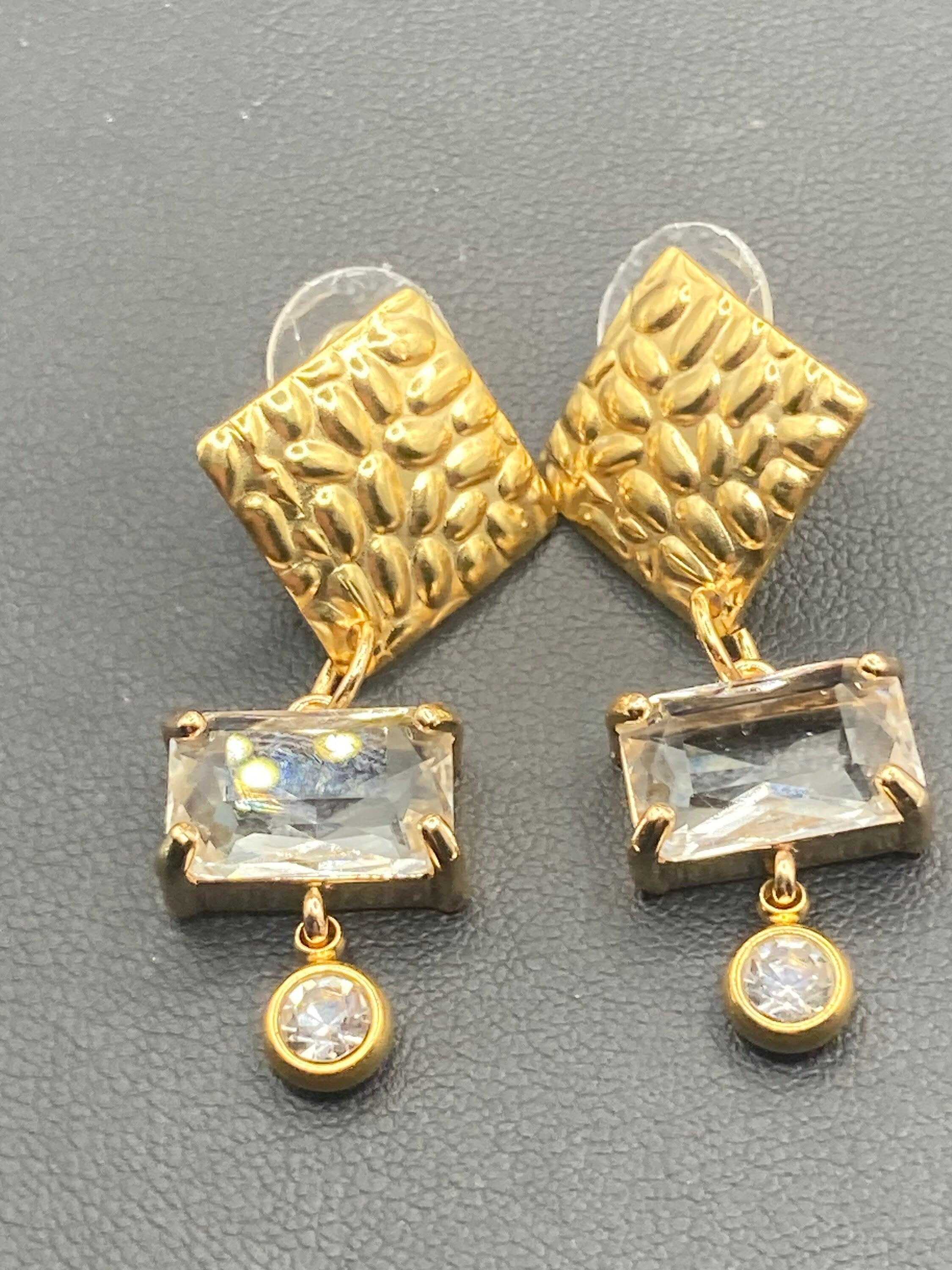 18k Gold plated crystal clear glass diamanté drop bezel earrings