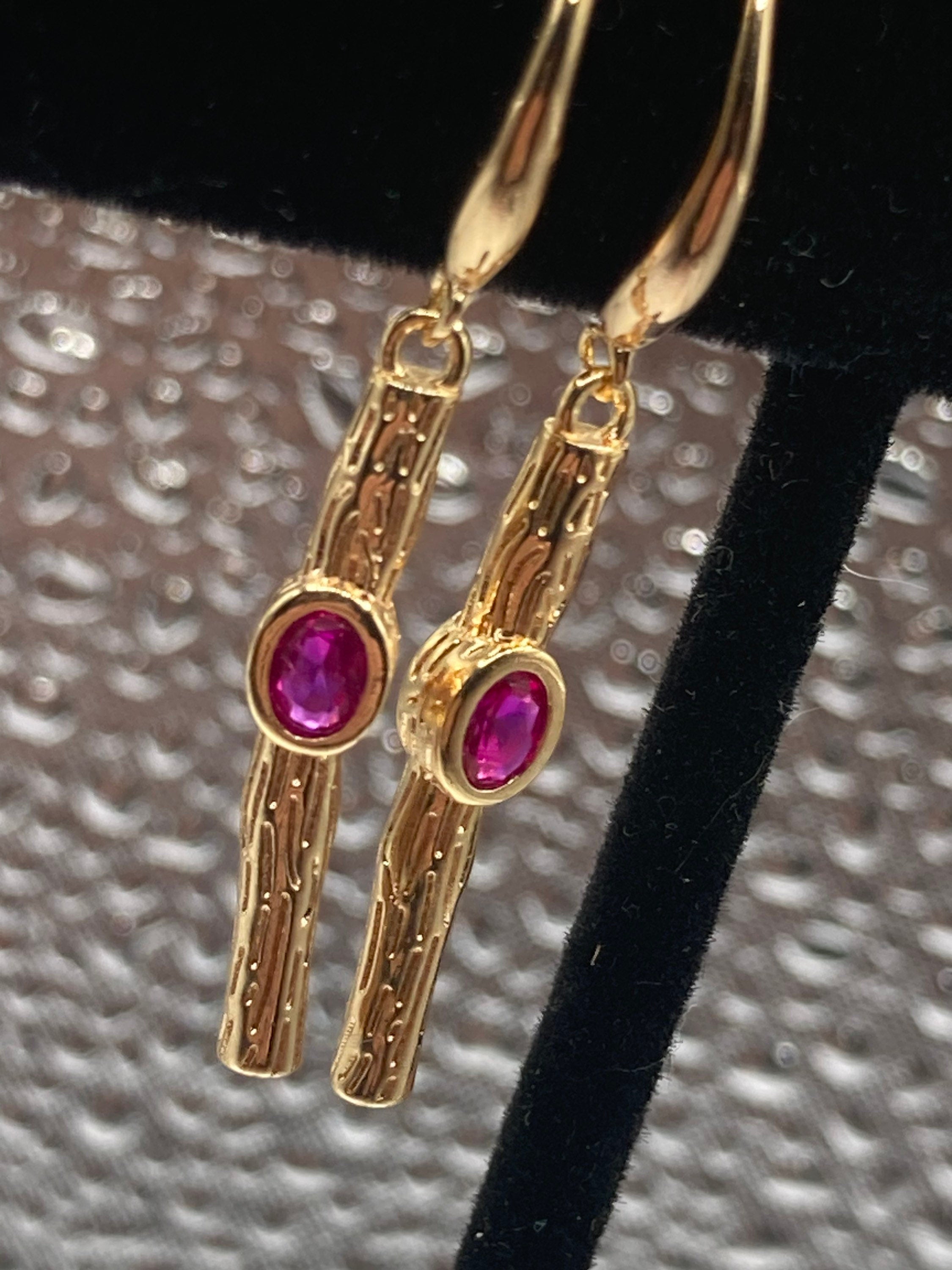 18k Gold plated modernist crystal pink glass diamanté rhinestone drop bezel earrings