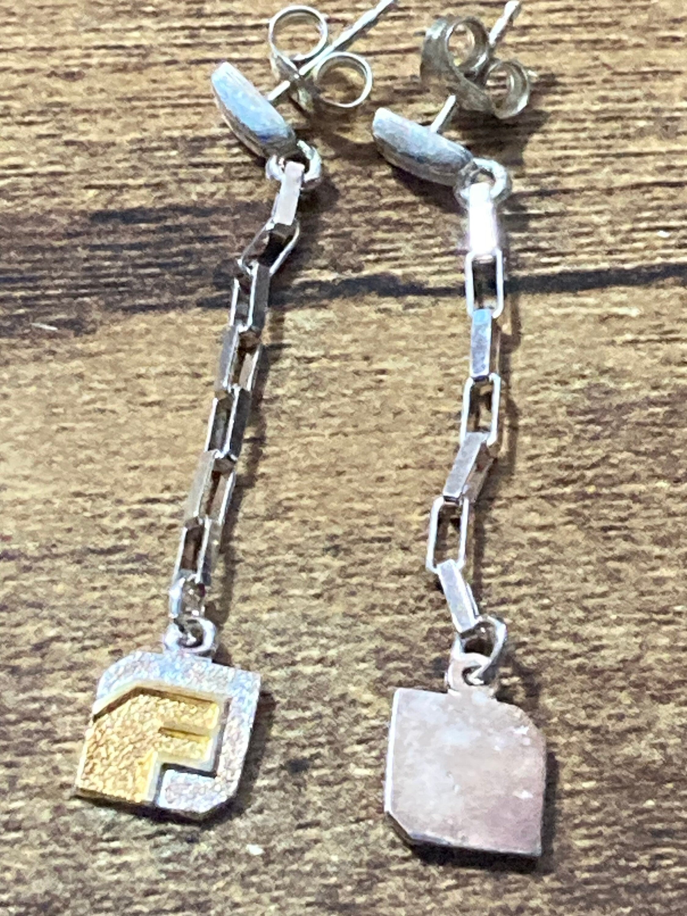 925 Sterling silver monogram letter F chain link dangly earrings