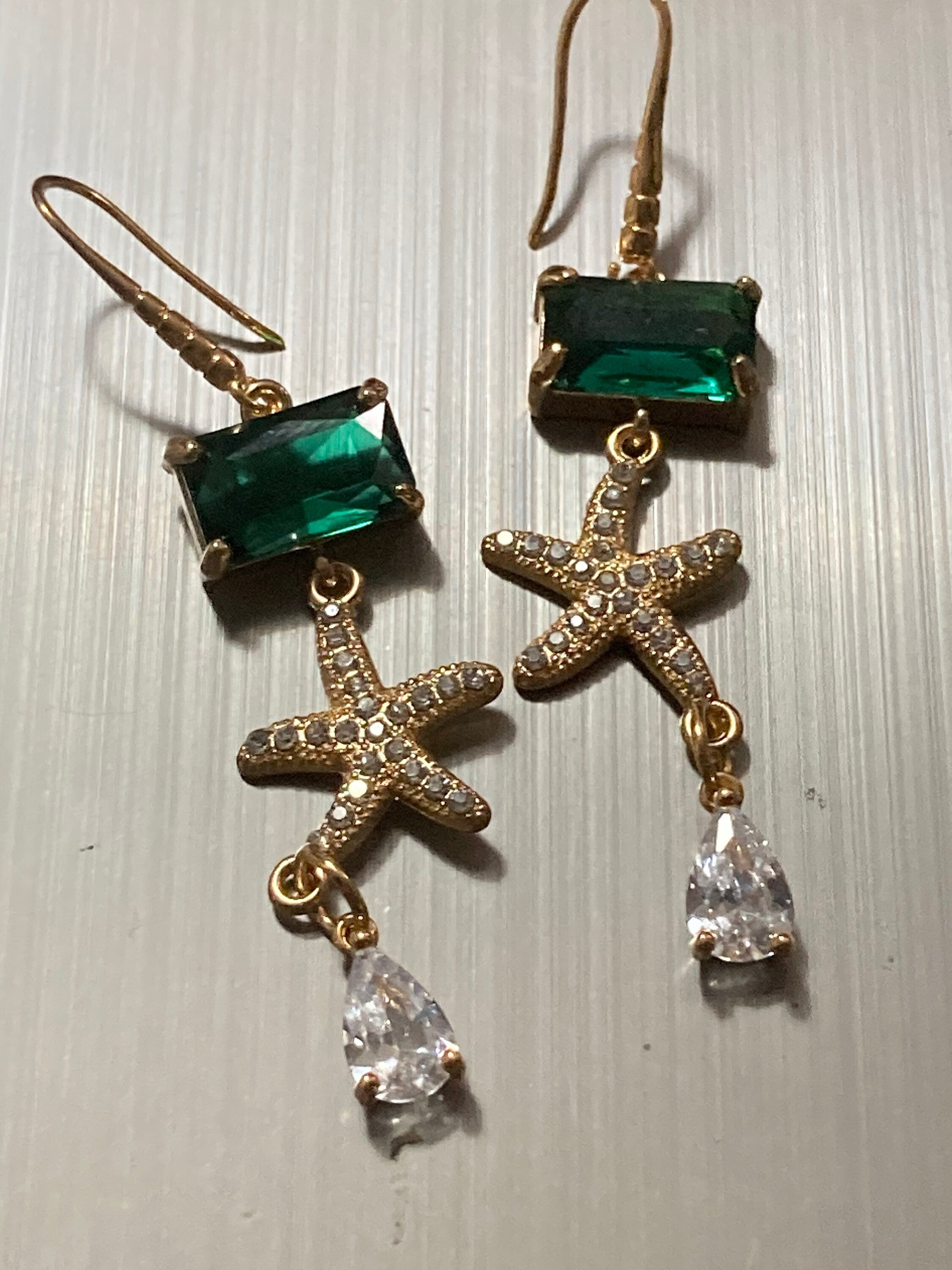 18k gold plated emerald green & clear Crystal diamanté starfish earrings