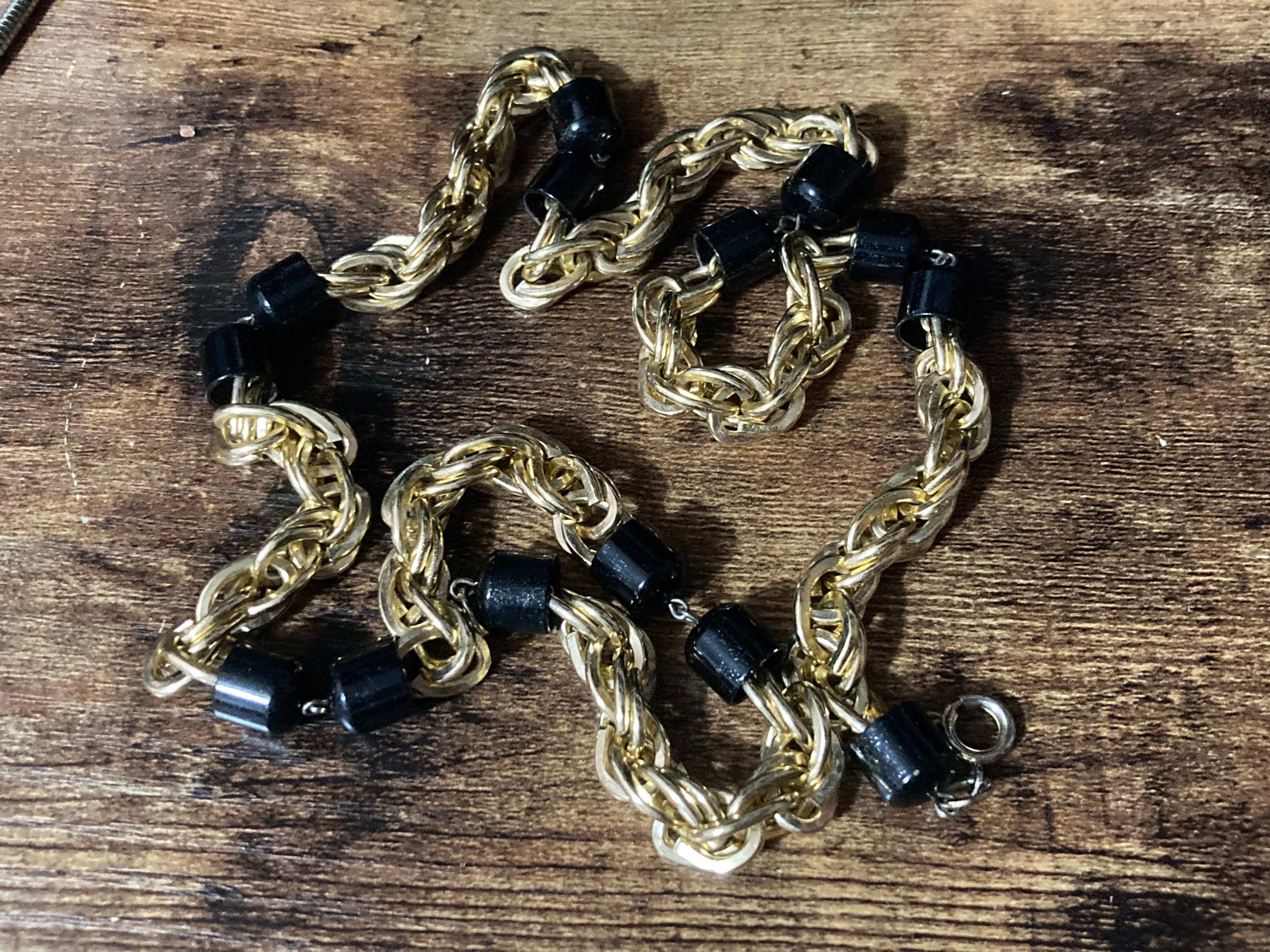 Vintage black glass beaded gold tone station link chunky rope chain necklace