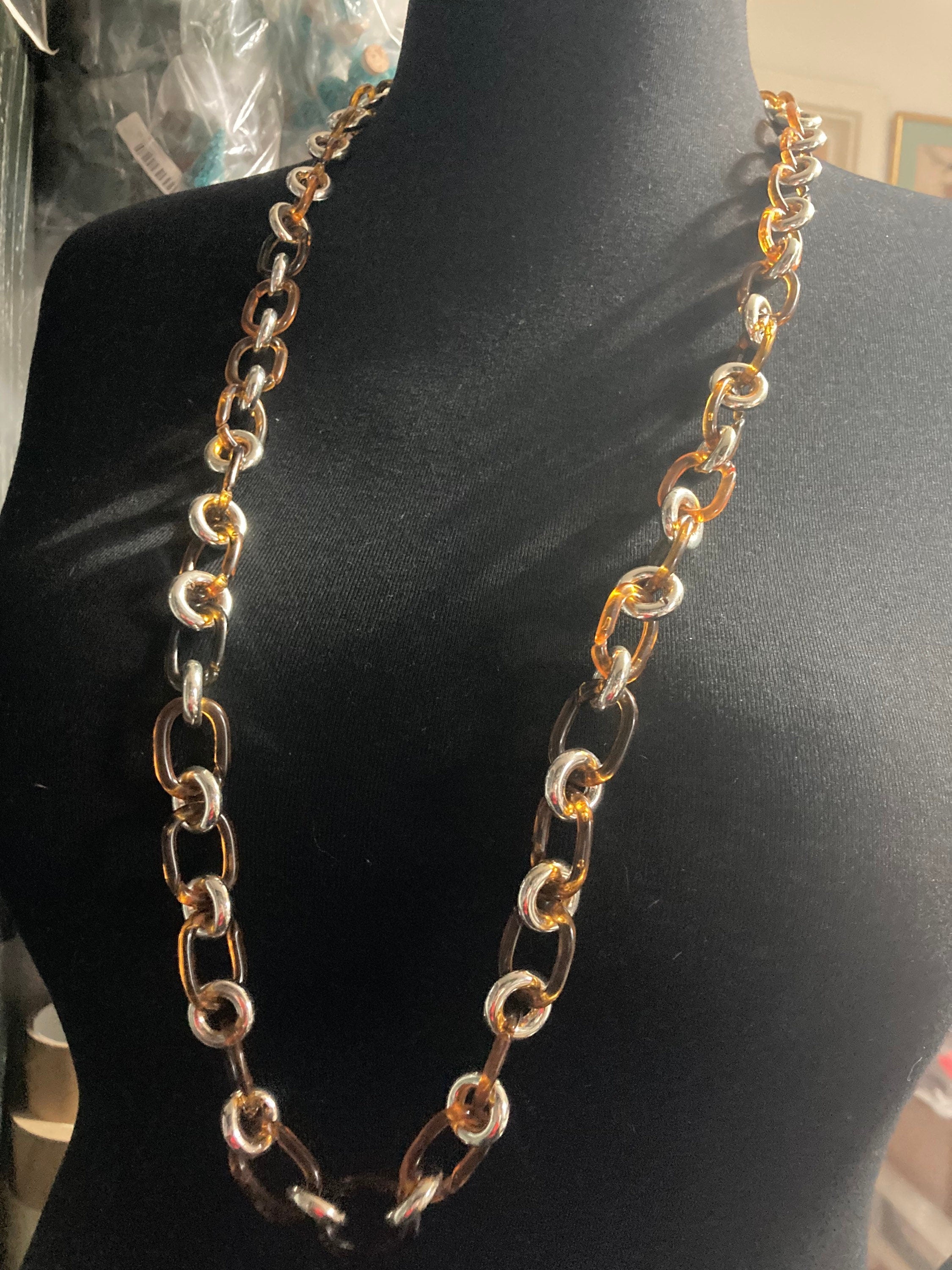 chunky faux tortoiseshell silver loops plastic chain link necklace