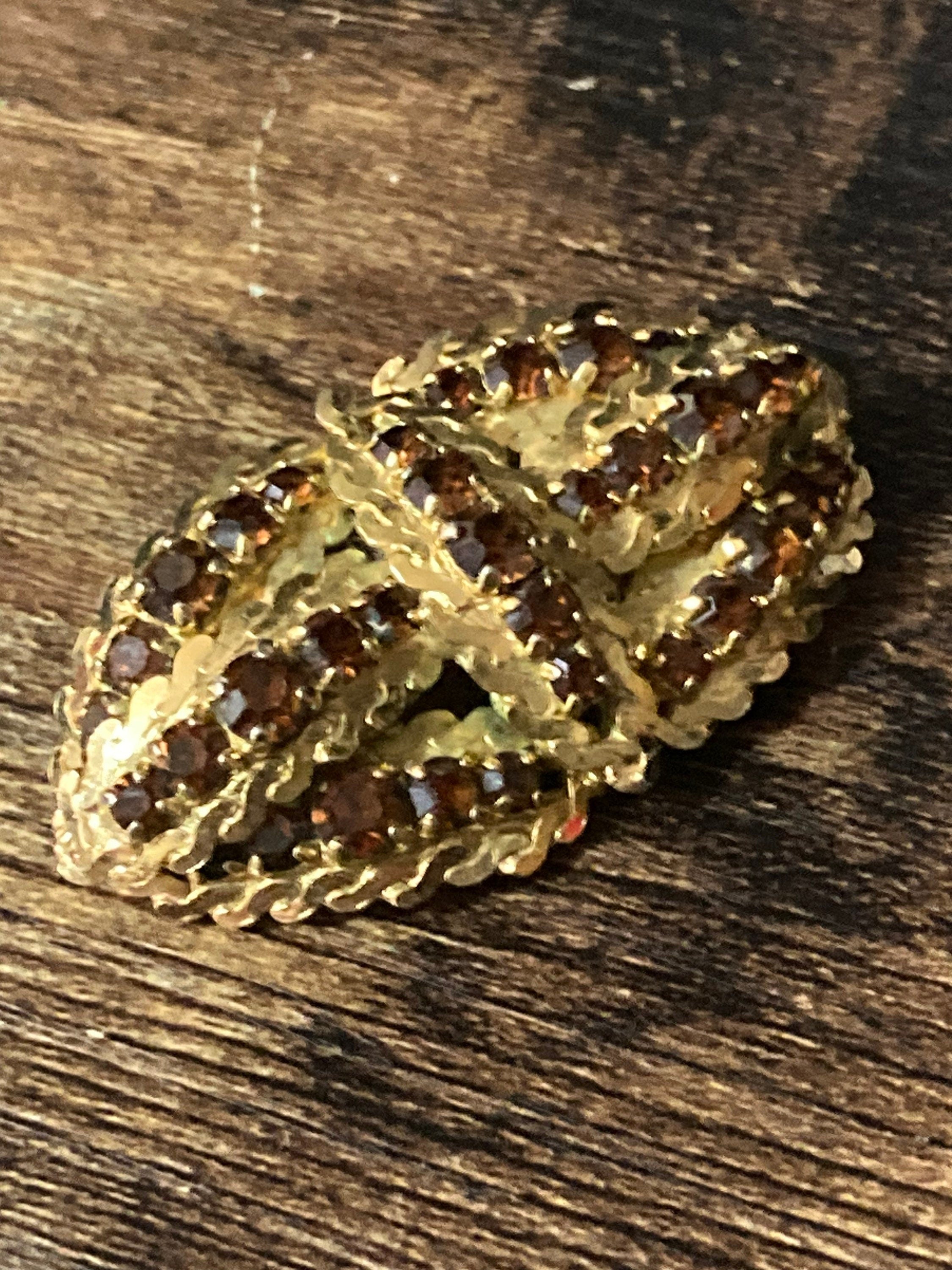 vintage mid century gold tone mesh brown cognac glass brooch 5cm