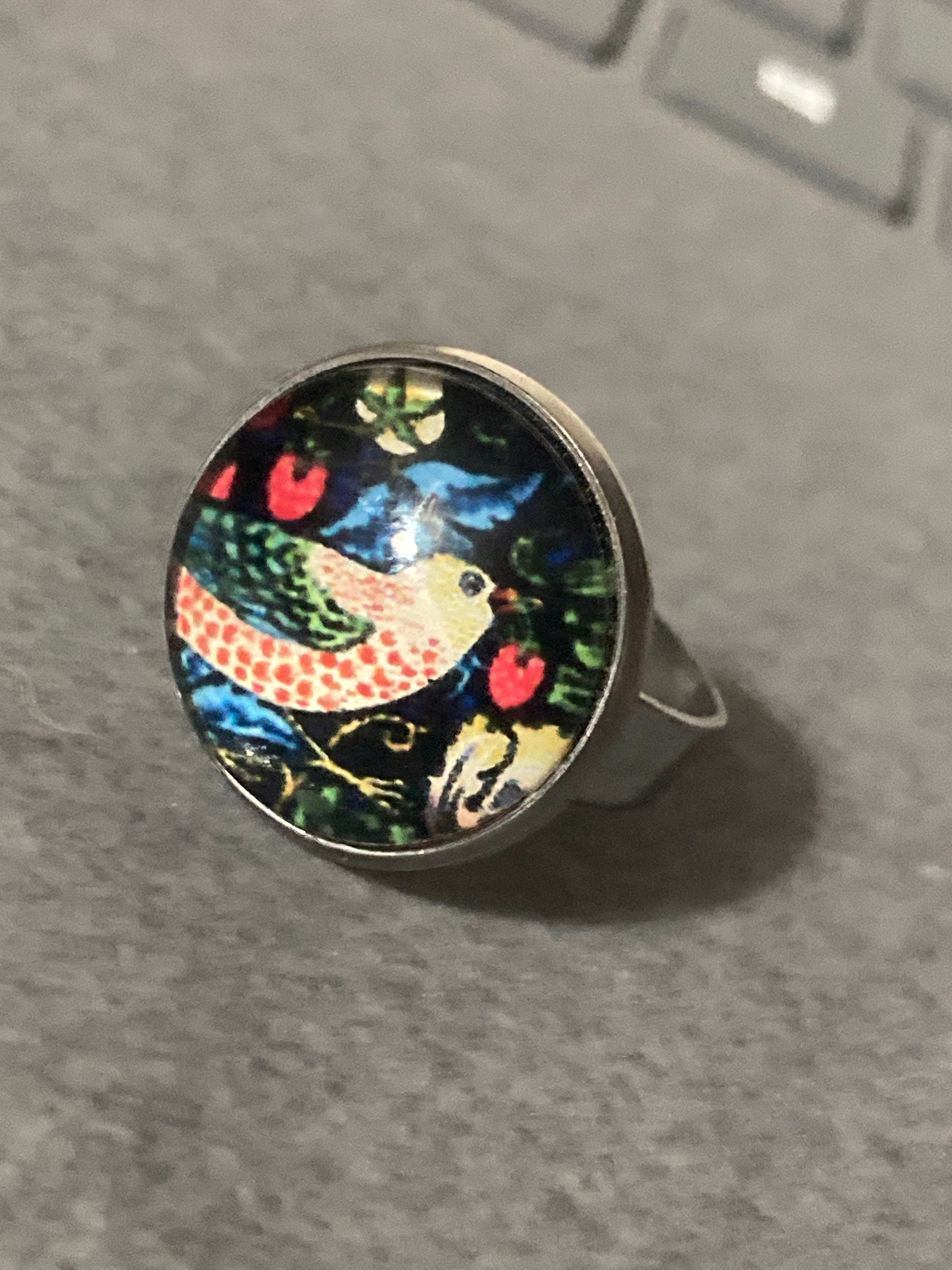 Strawberry thief print ring stainless steel glass cabochon adjustable