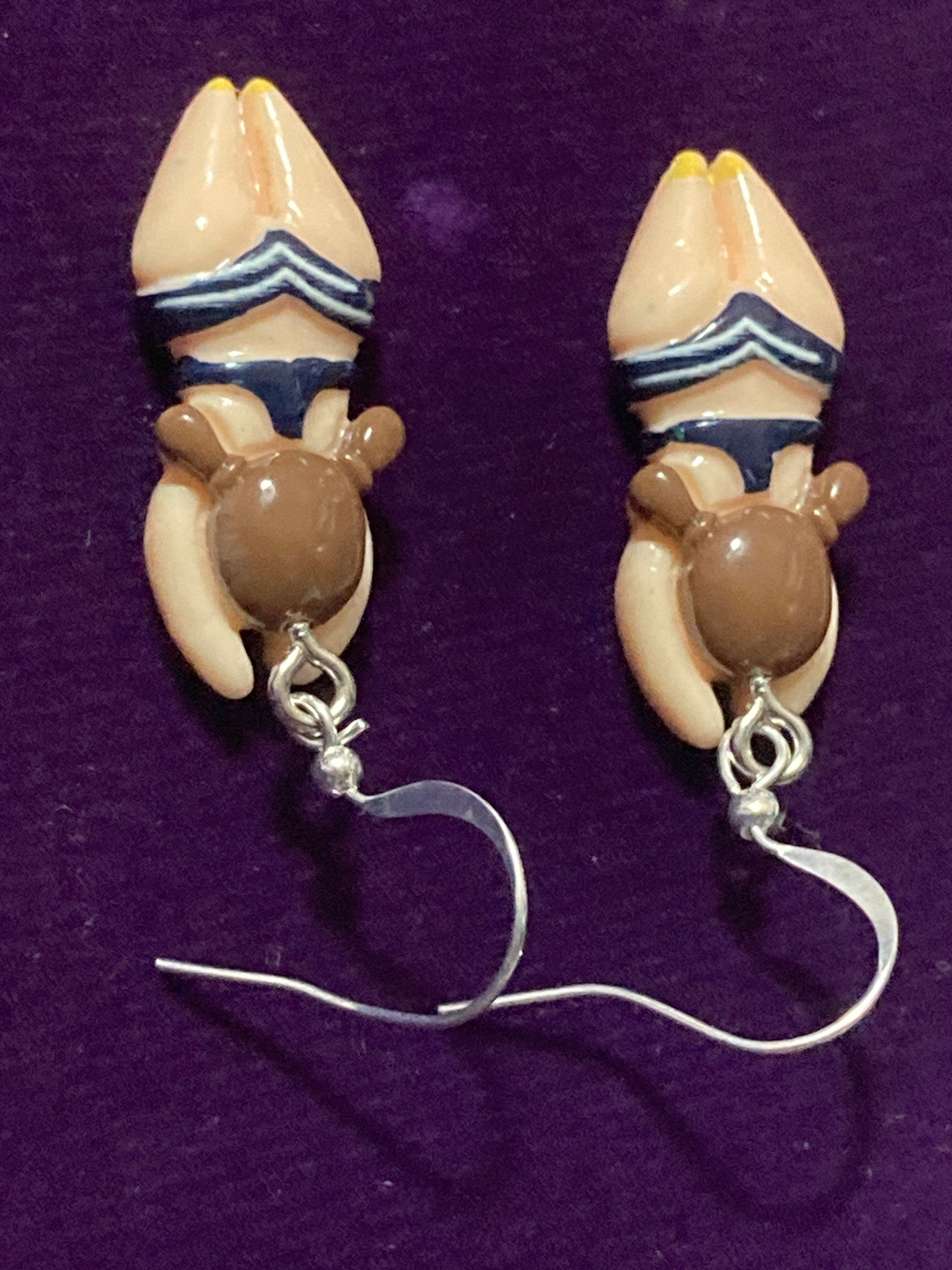 Lady open swimming drop earrings pierced ears for swimmers