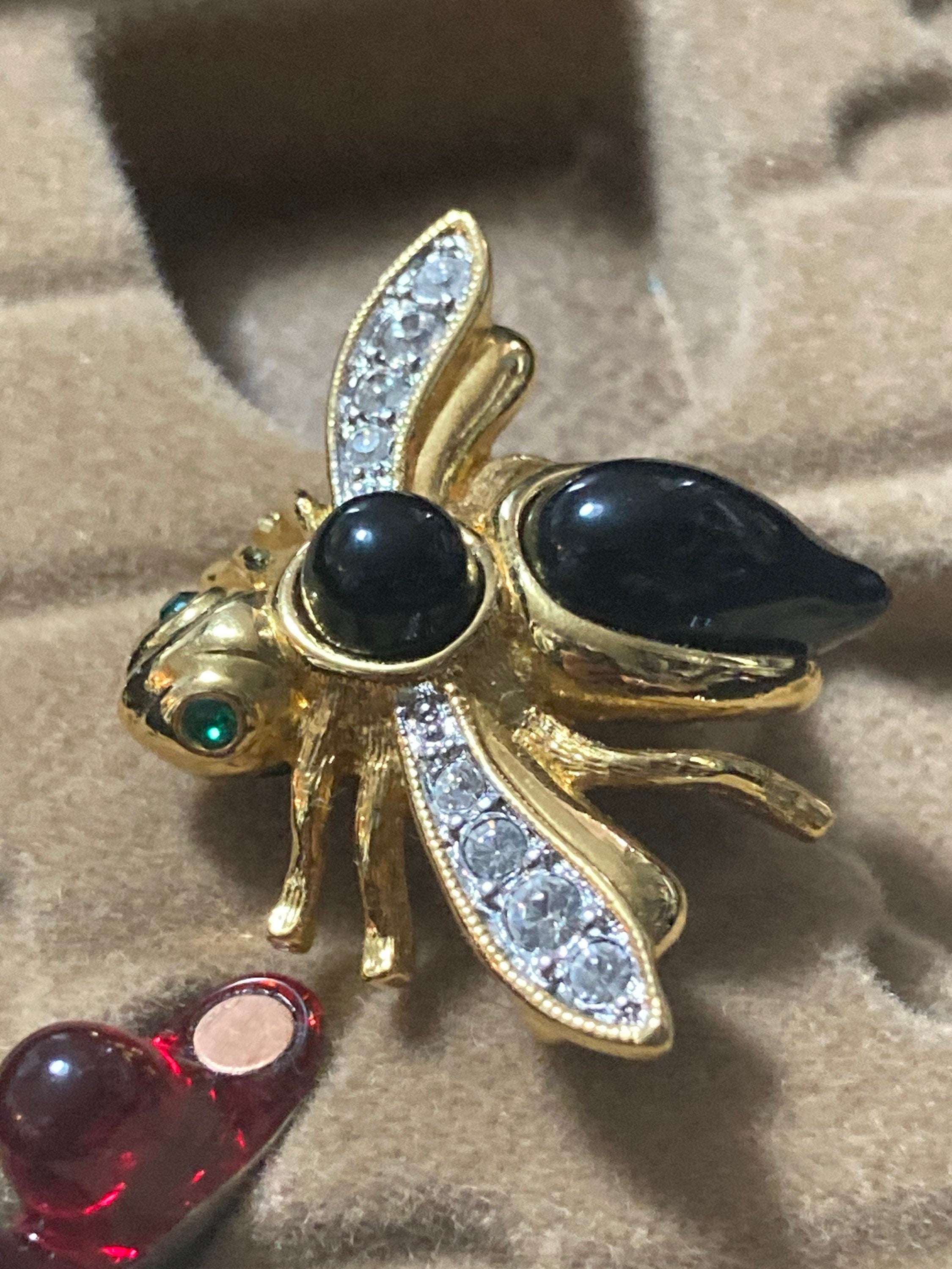 Joan rivers interchangeable gold plated diamanté bee brooch with gemstones