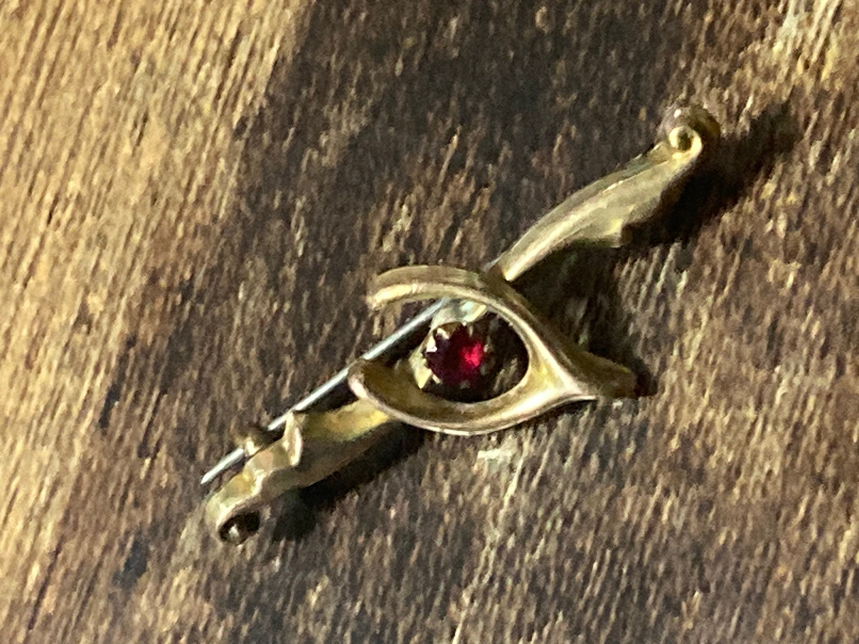 Antique Rolled Ruby red paste gold lucky wishbone Brooch Victorian