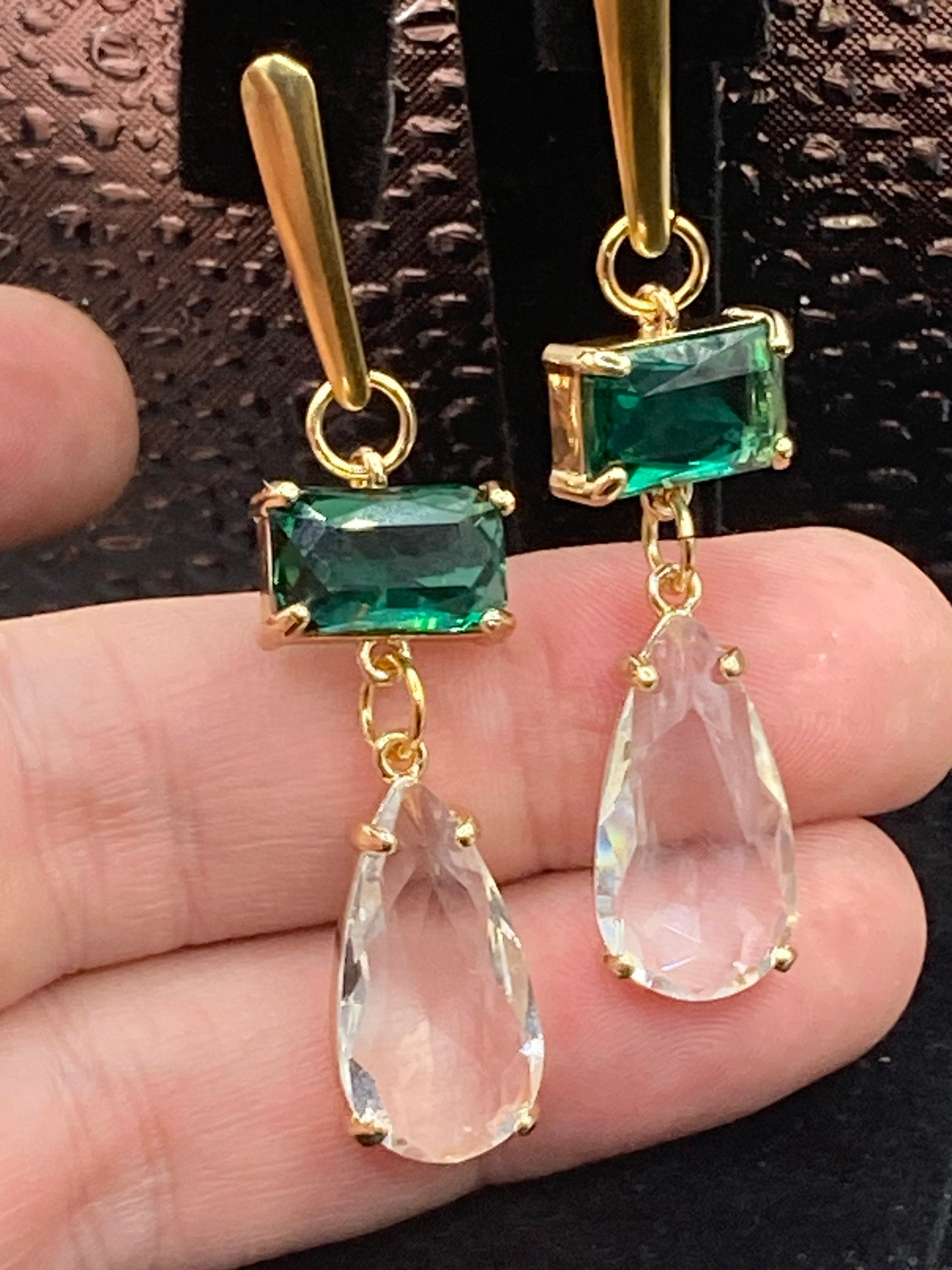 18k Gold plated crystal emerald green clear diamanté dangly earrings