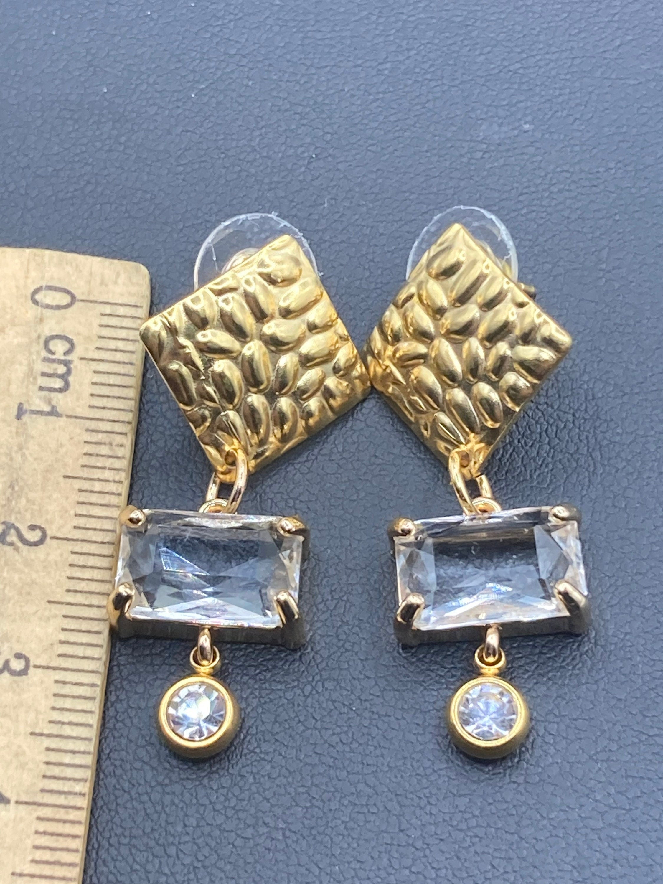 18k Gold plated crystal clear glass diamanté drop bezel earrings