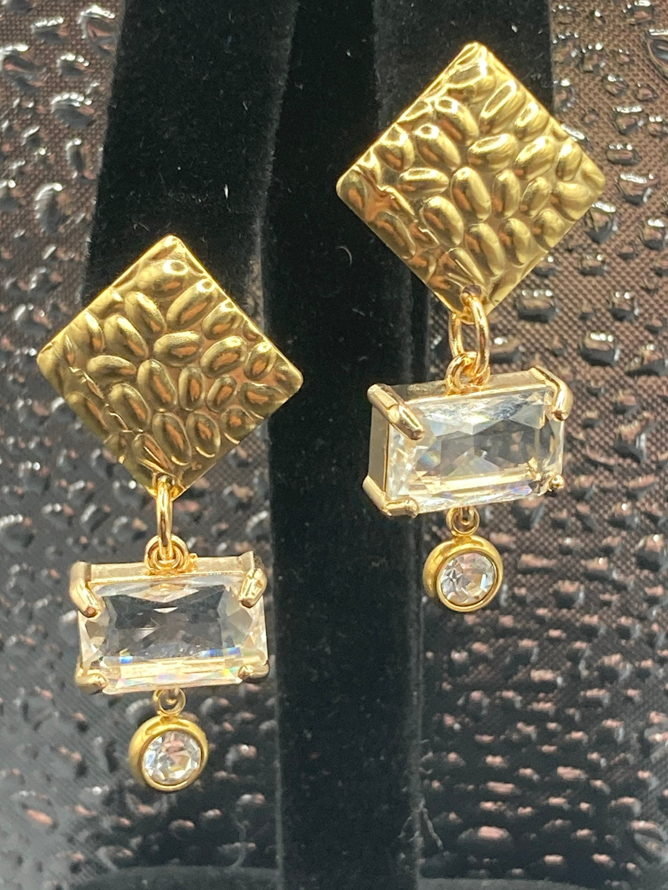18k Gold plated crystal clear glass diamanté drop bezel earrings