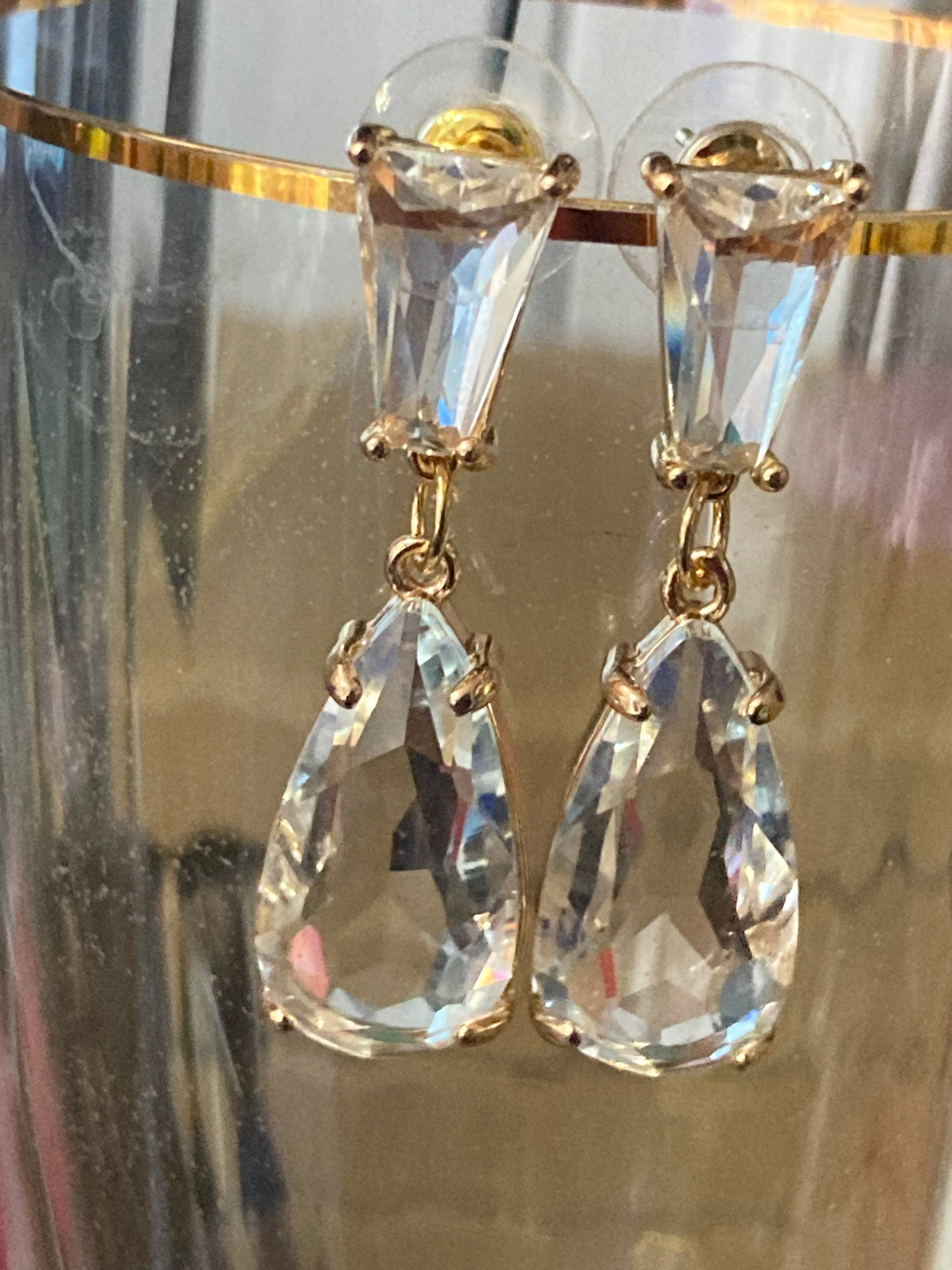 18k Gold plated Clear crystal glass diamante rhinestone teardrop earrings