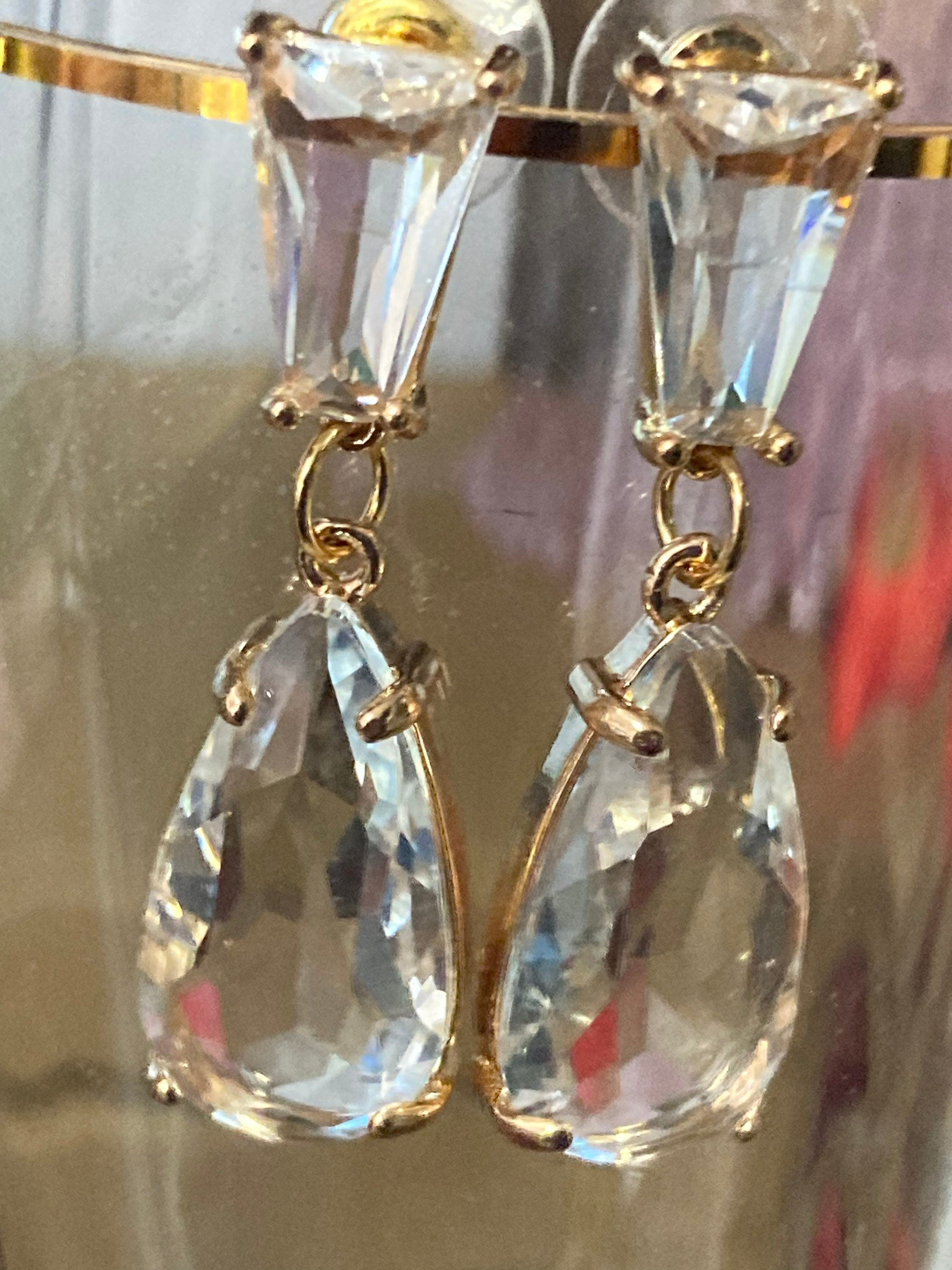 18k Gold plated Clear crystal glass diamante rhinestone teardrop earrings