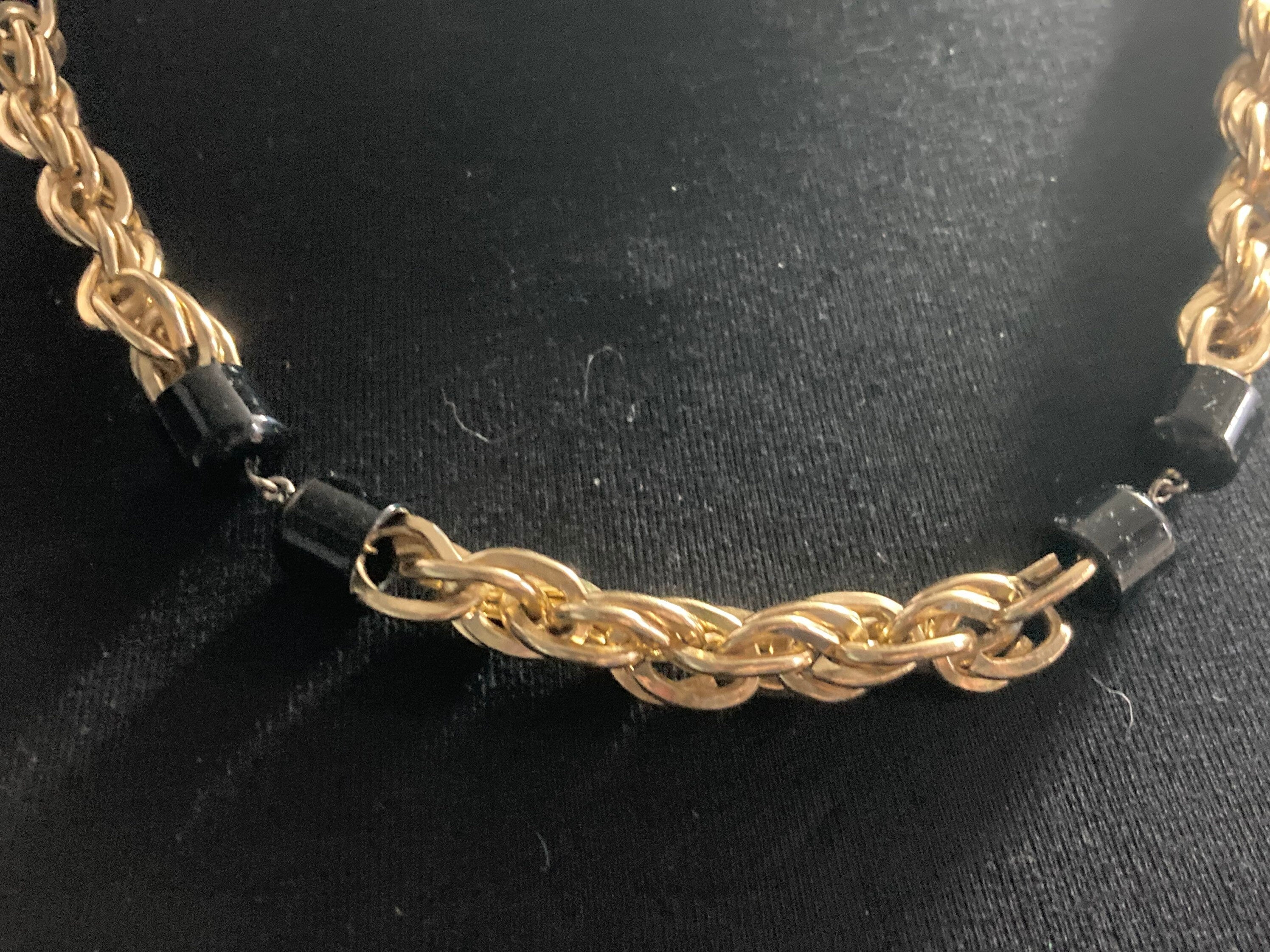 Vintage black glass beaded gold tone station link chunky rope chain necklace