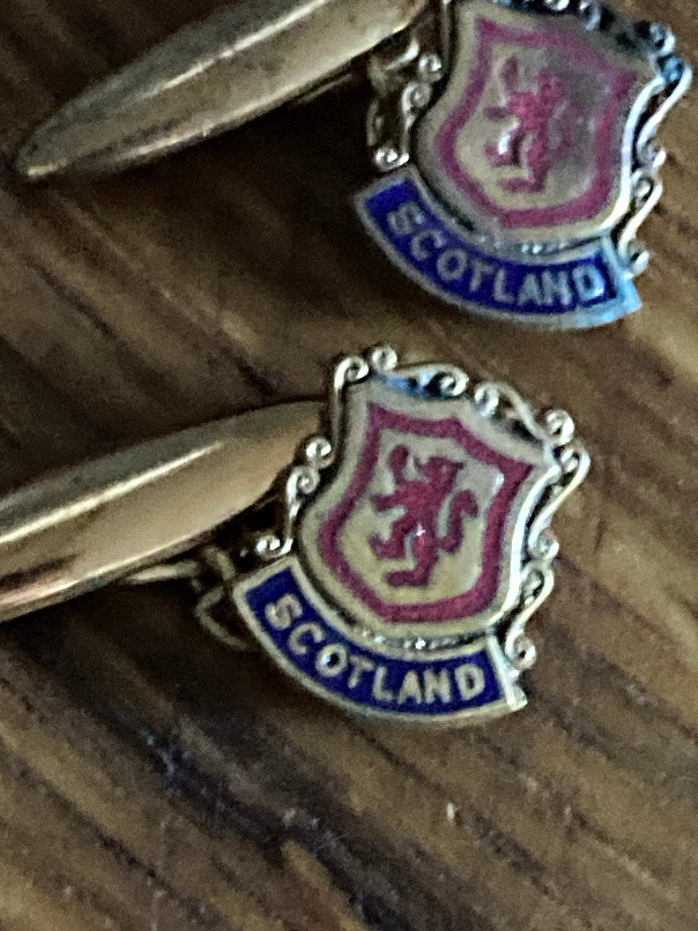 Vintage Scotland gold tone chain enamel cufflinks Scottish