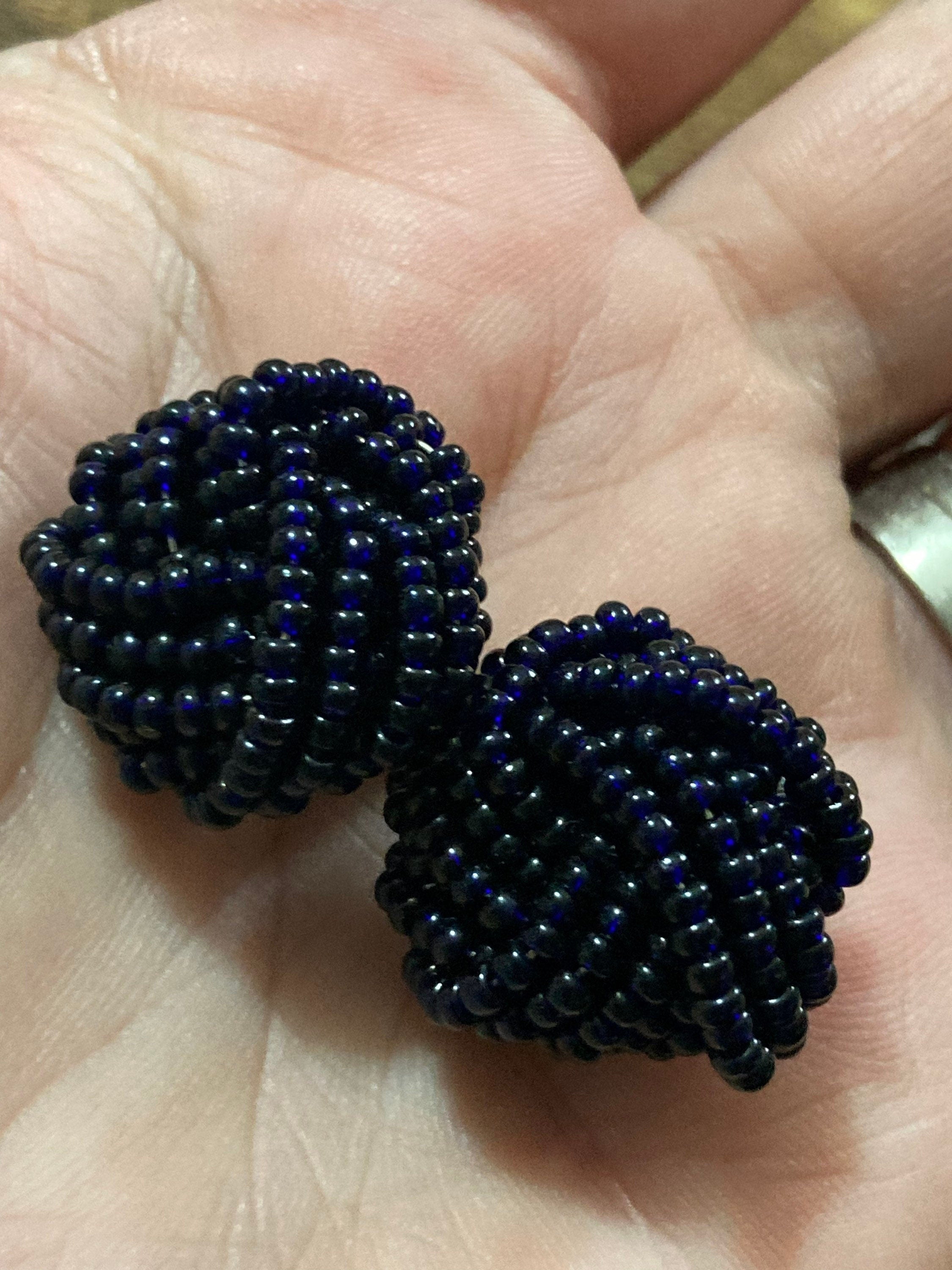 Black seed bead turban clip on earrings vintage