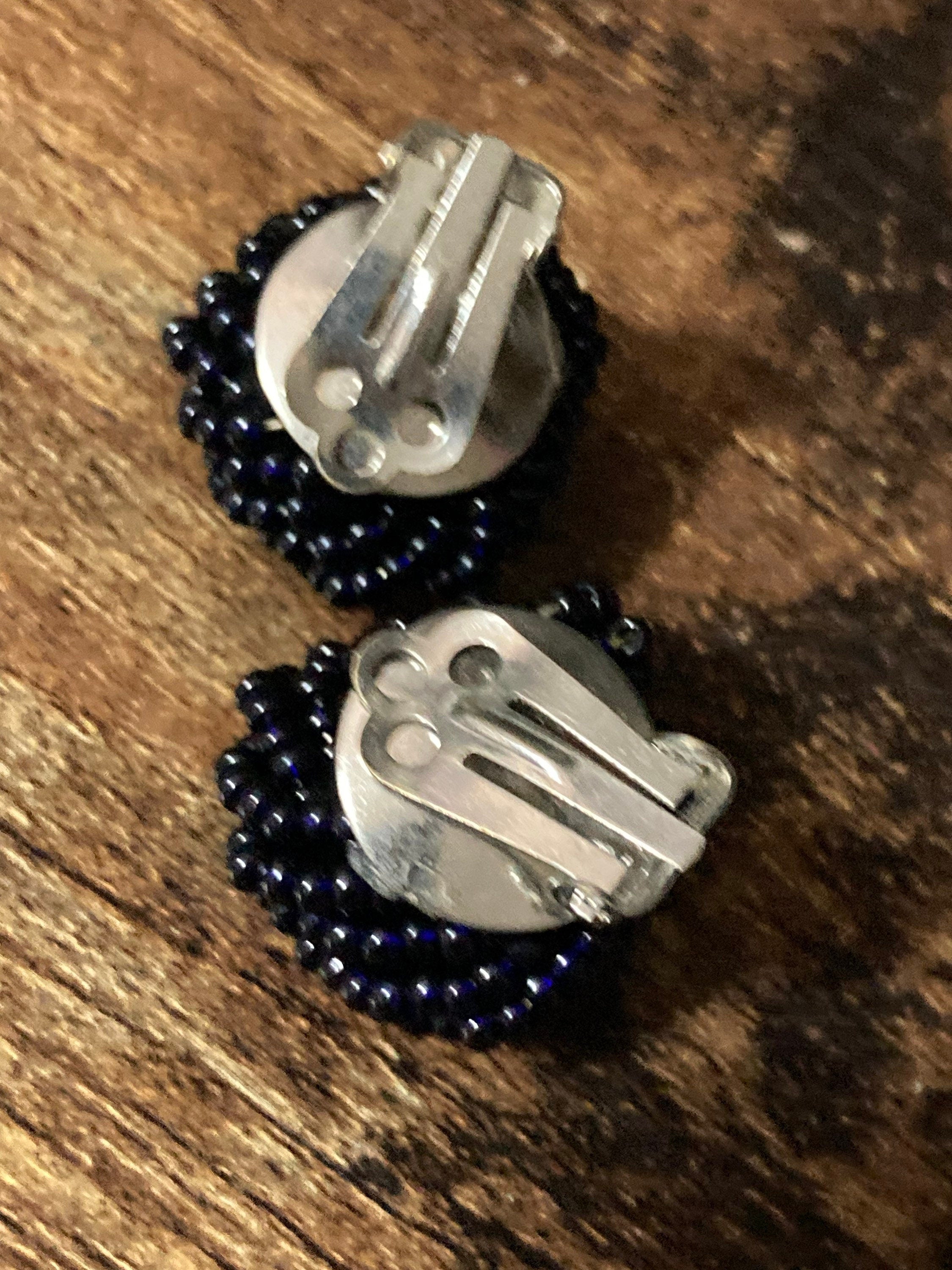 Black seed bead turban clip on earrings vintage