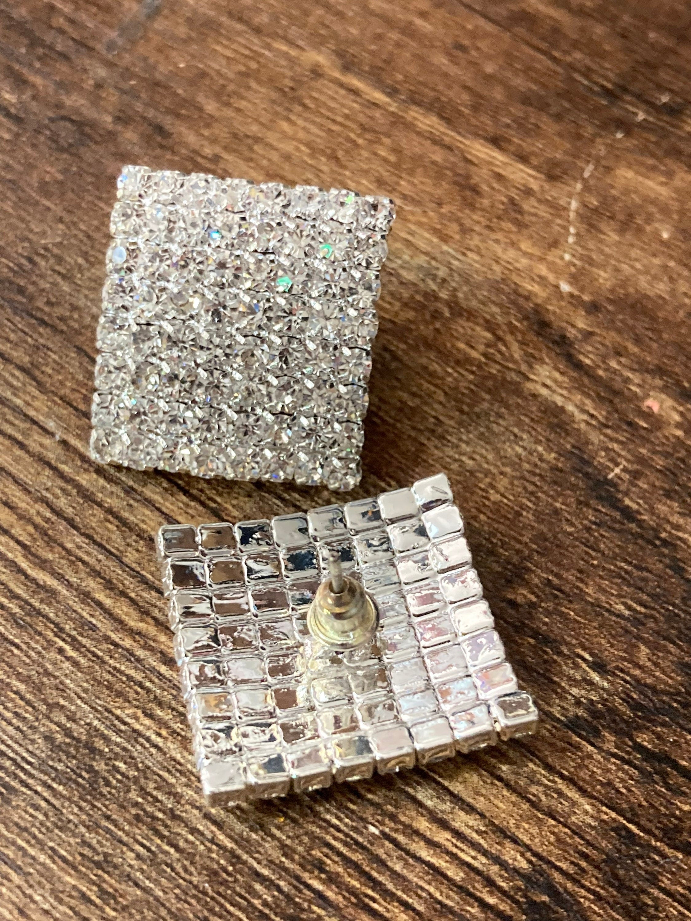2cm large square diamanté stud pierced earrings