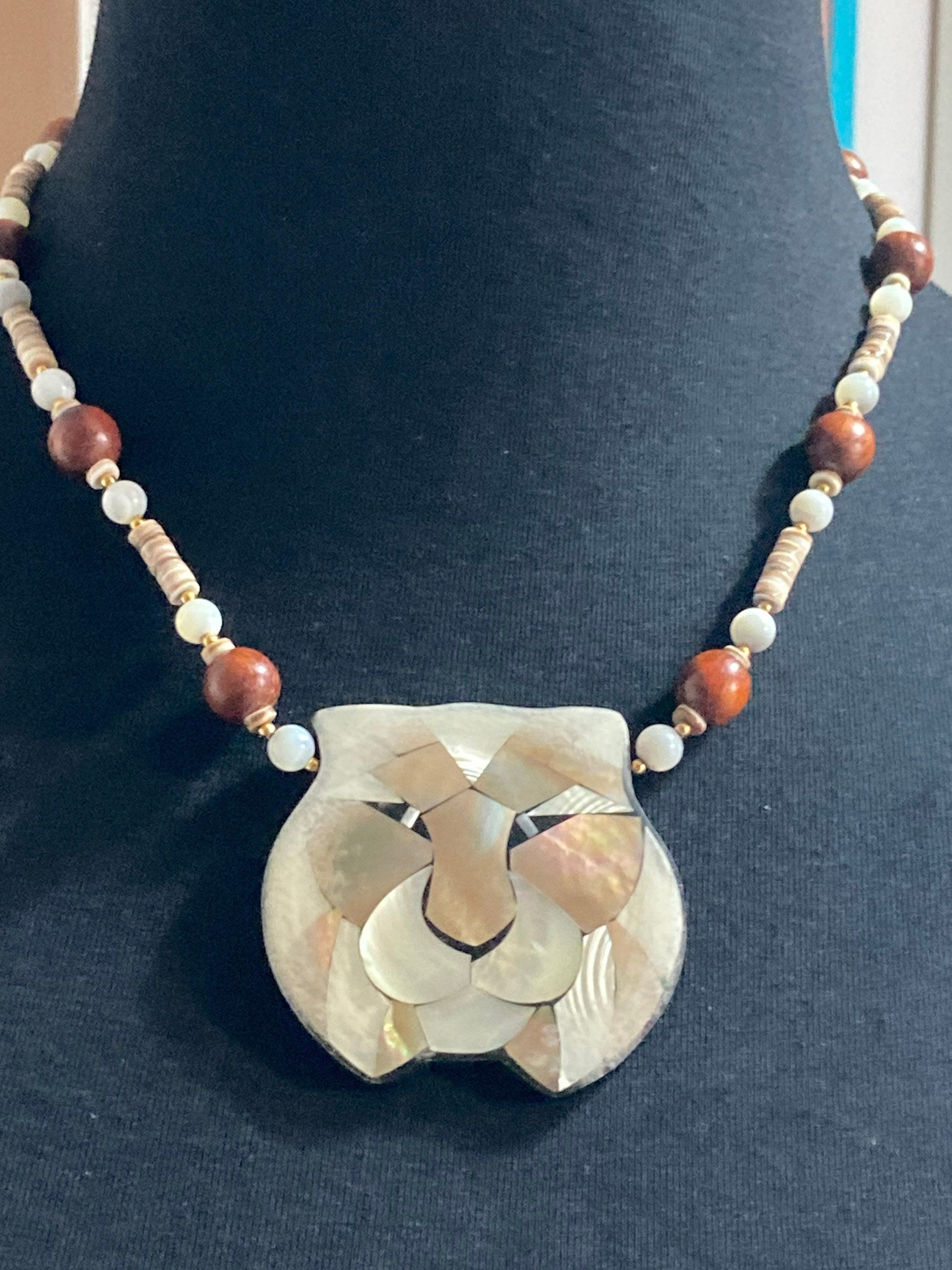 LEE SANDS Mother of pearl cougar panther necklace with wooden beads Vintage high end