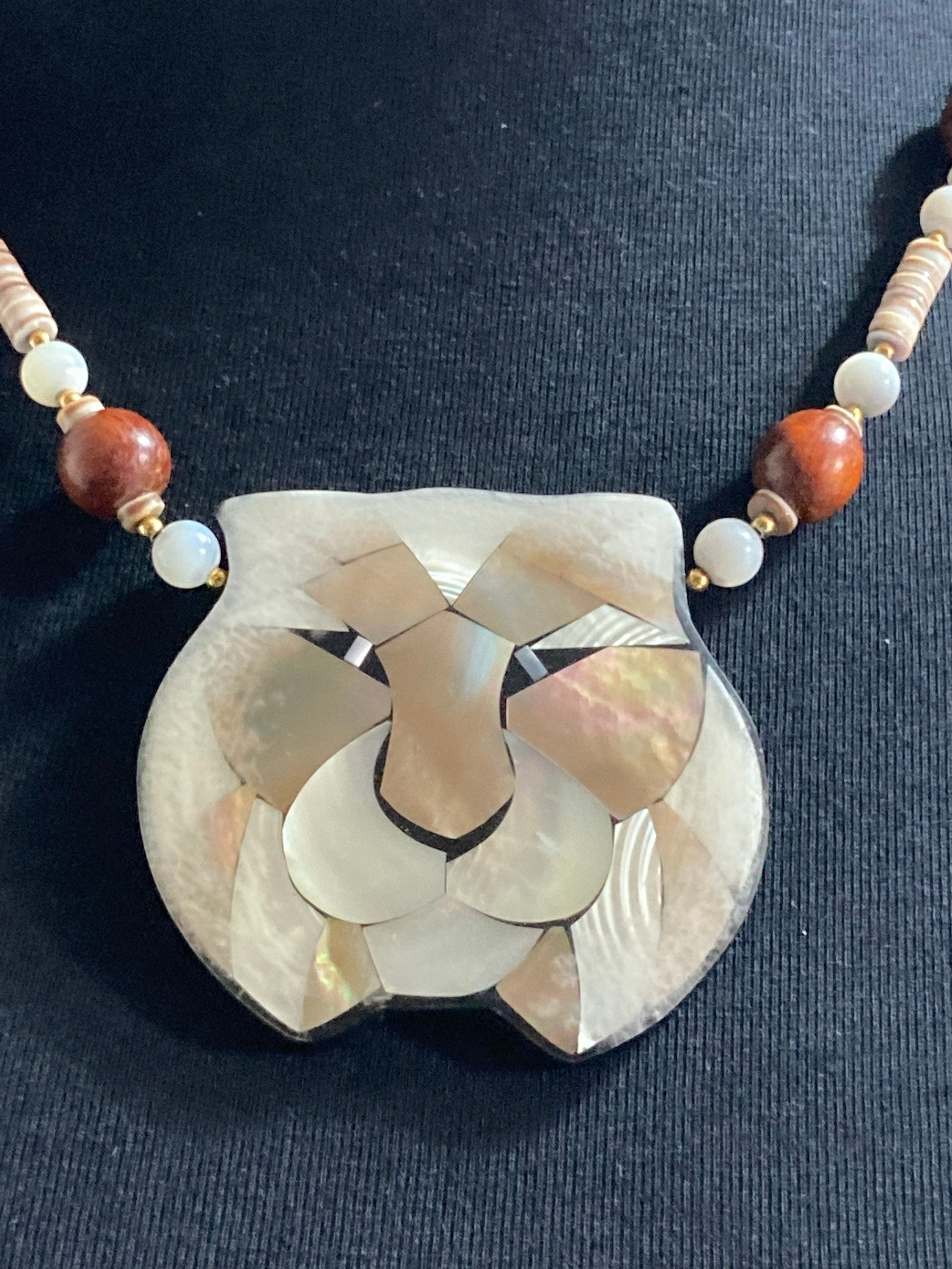 LEE SANDS Mother of pearl cougar panther necklace with wooden beads Vintage high end