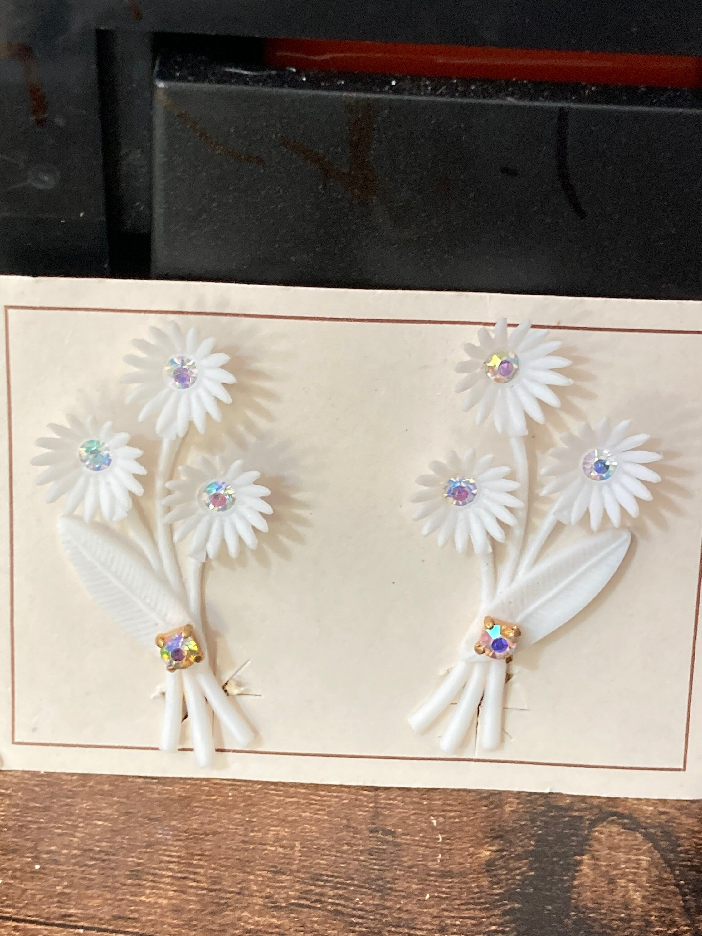 white plastic floral bouquet clip on earrings with diamante AB paste stones Vintage