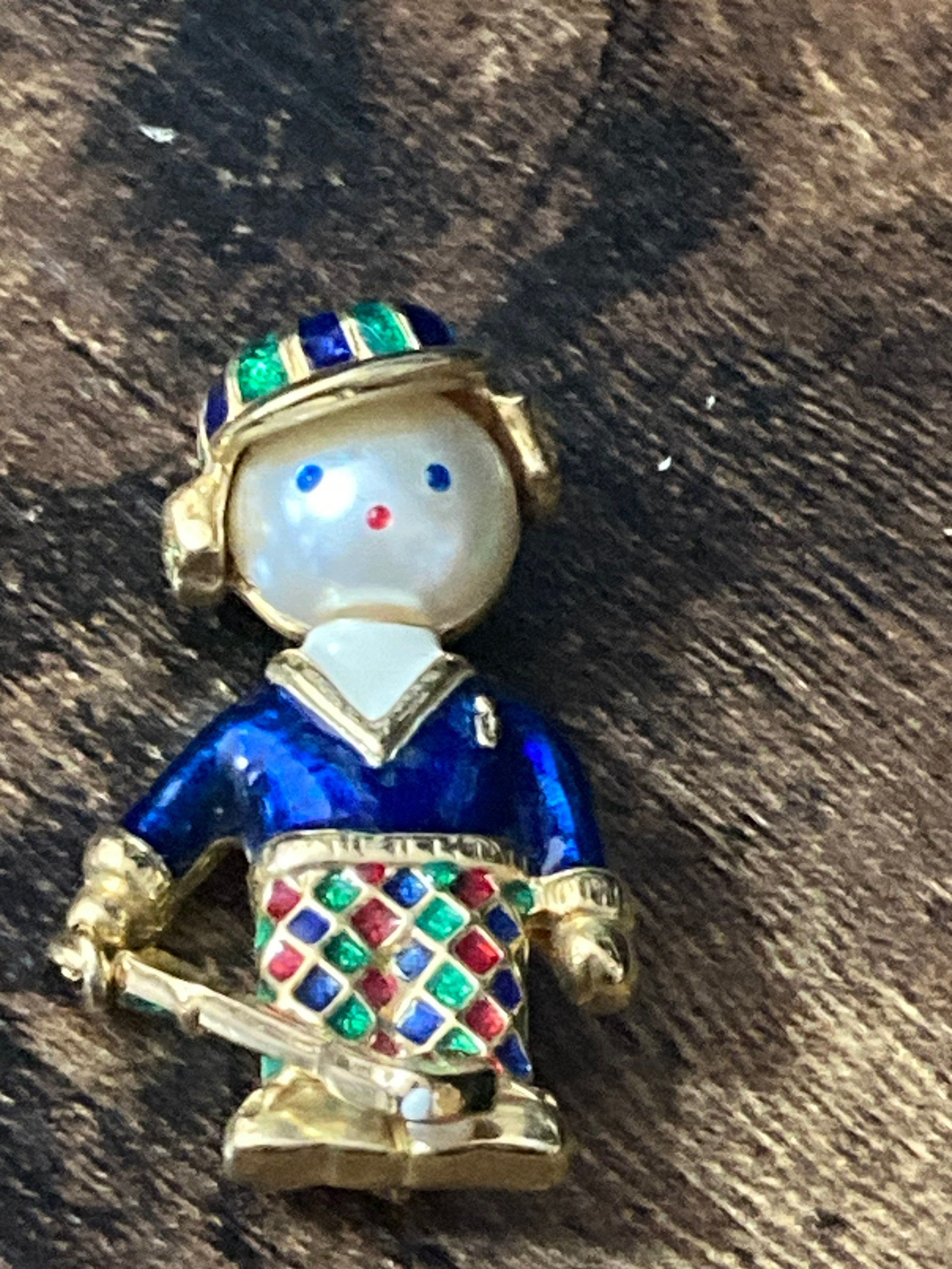 Vintage golfer brooch blue green enamel faux pearl articulated golf club