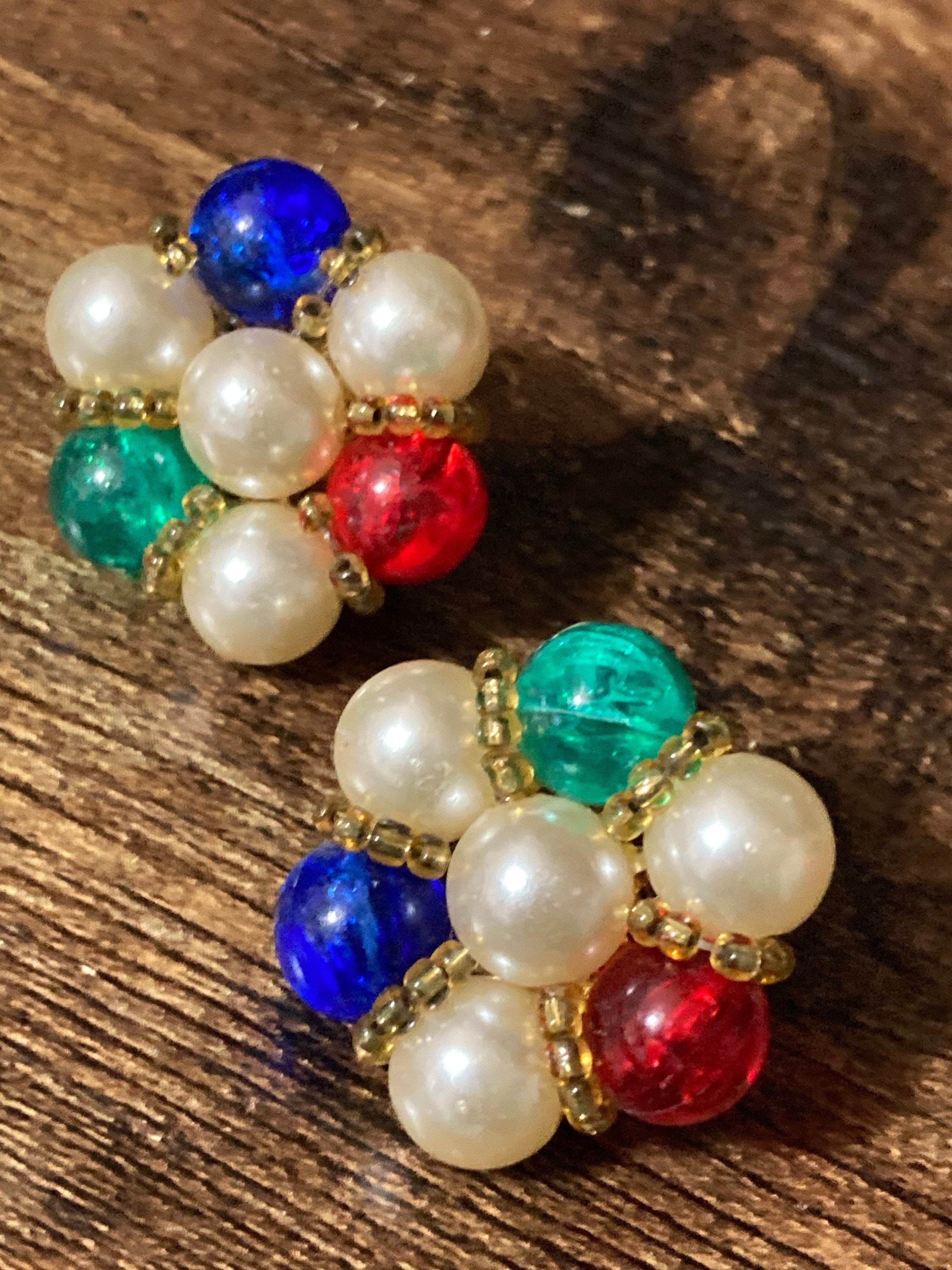Red blue green plastic beaded Pearl Cluster Clip On Earrings