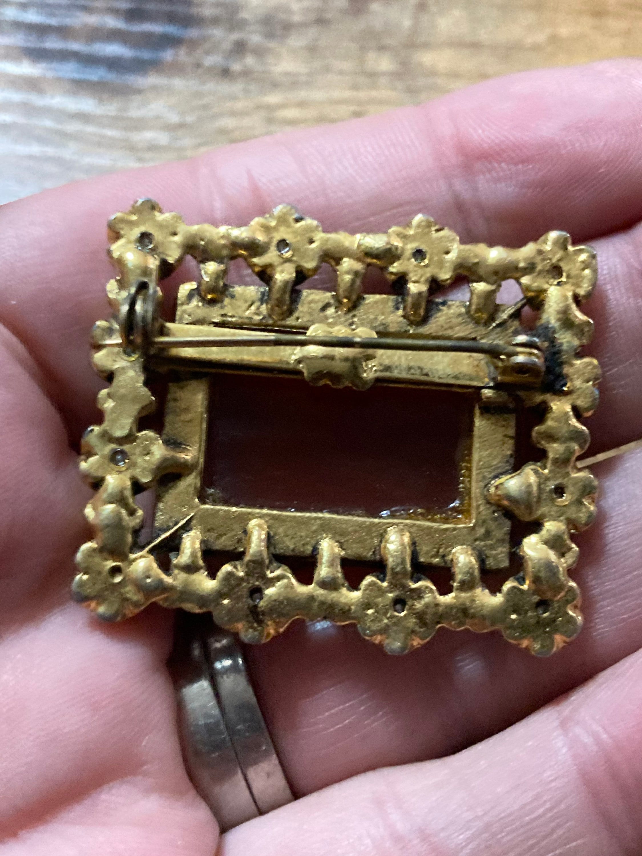 pressed glass faux carnelian rectangular brooch with faux pearls