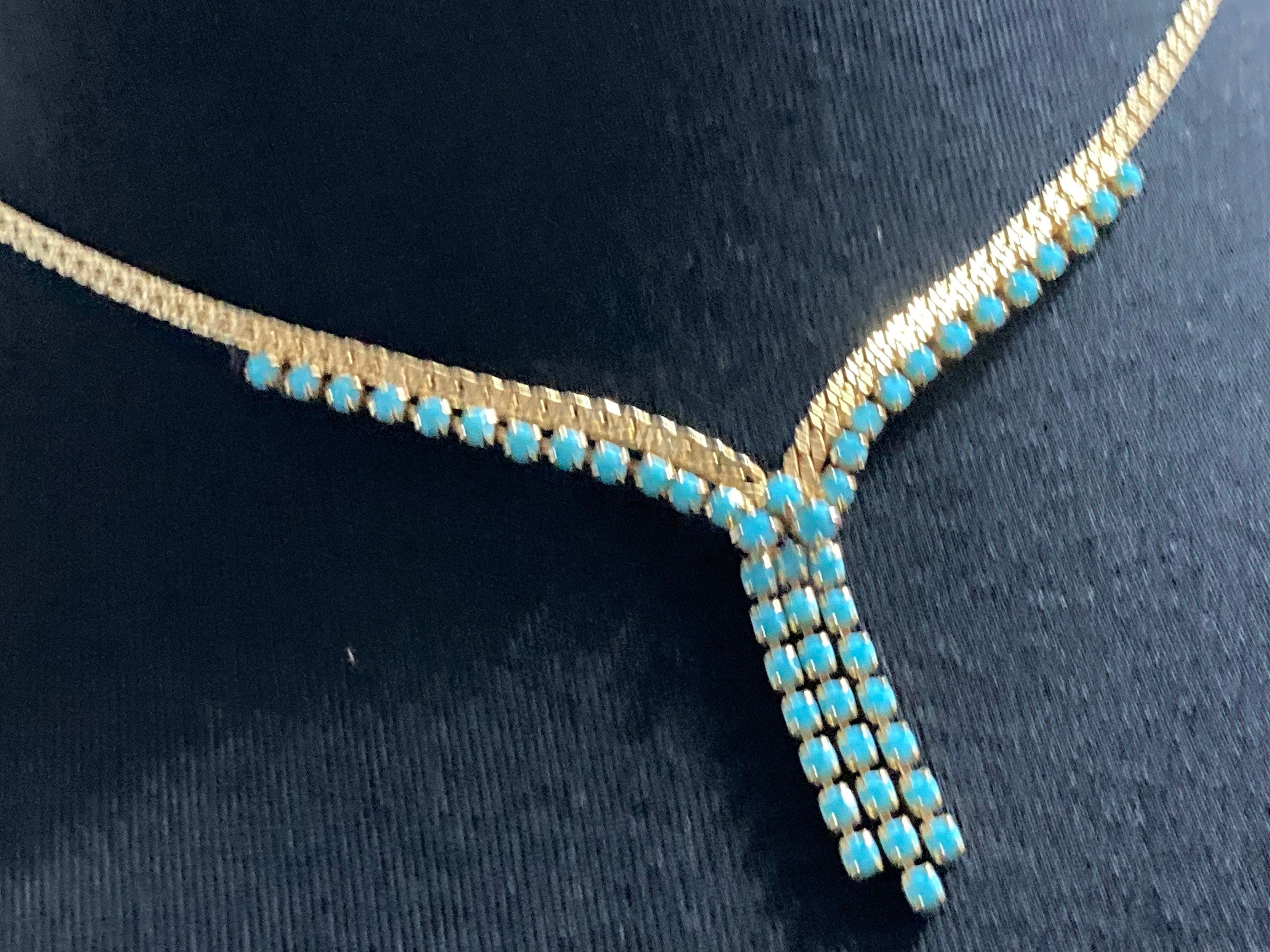 Vintage gold tone mesh lariat drop necklace with turquoise glass paste stones