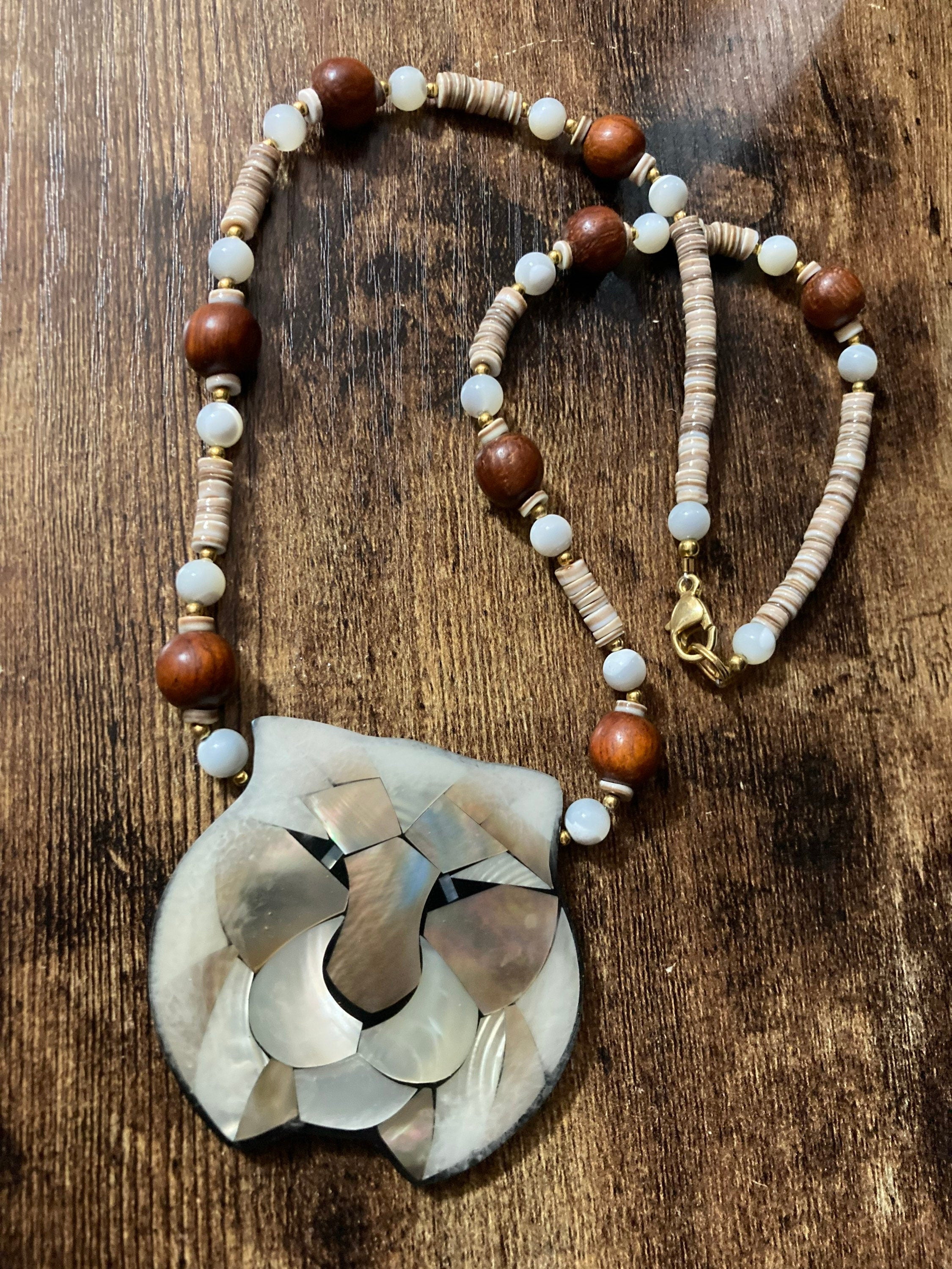 LEE SANDS Mother of pearl cougar panther necklace with wooden beads Vintage high end