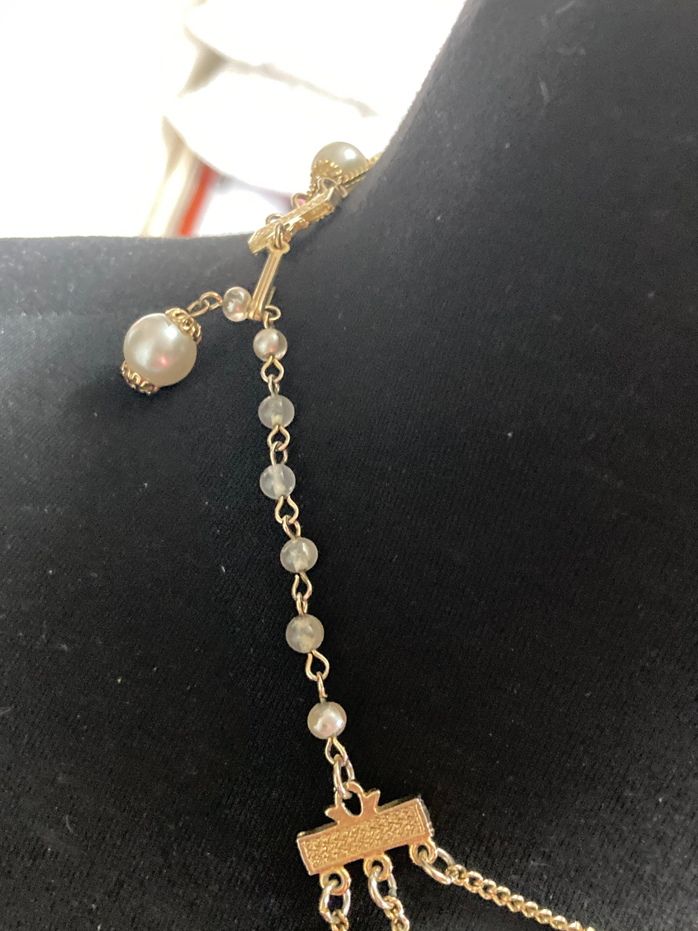 Vintage multi strand cream pearl choker necklace dainty