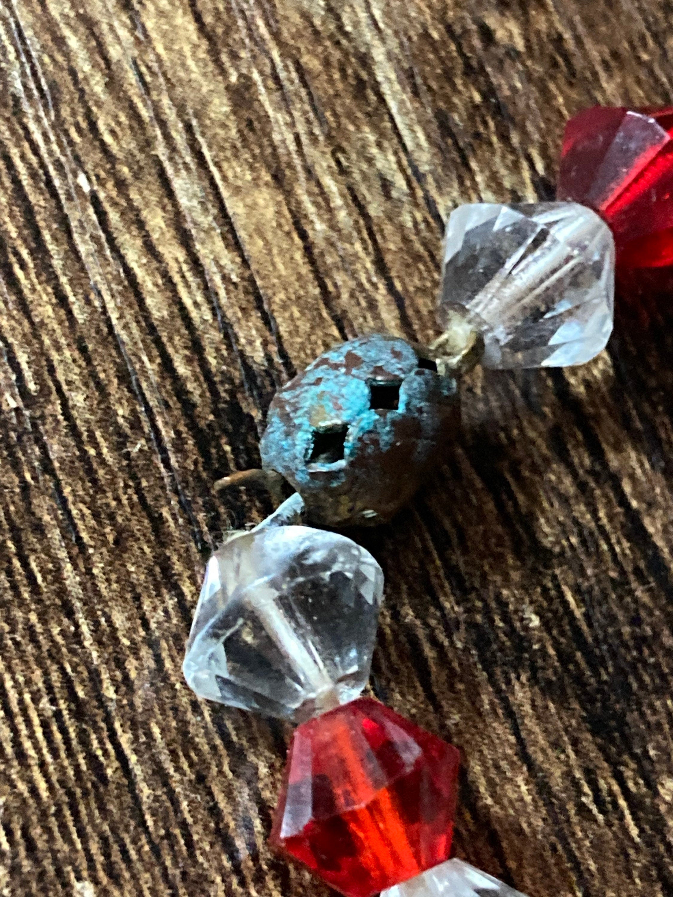 Vintage red and clear cut glass beaded art deco necklace