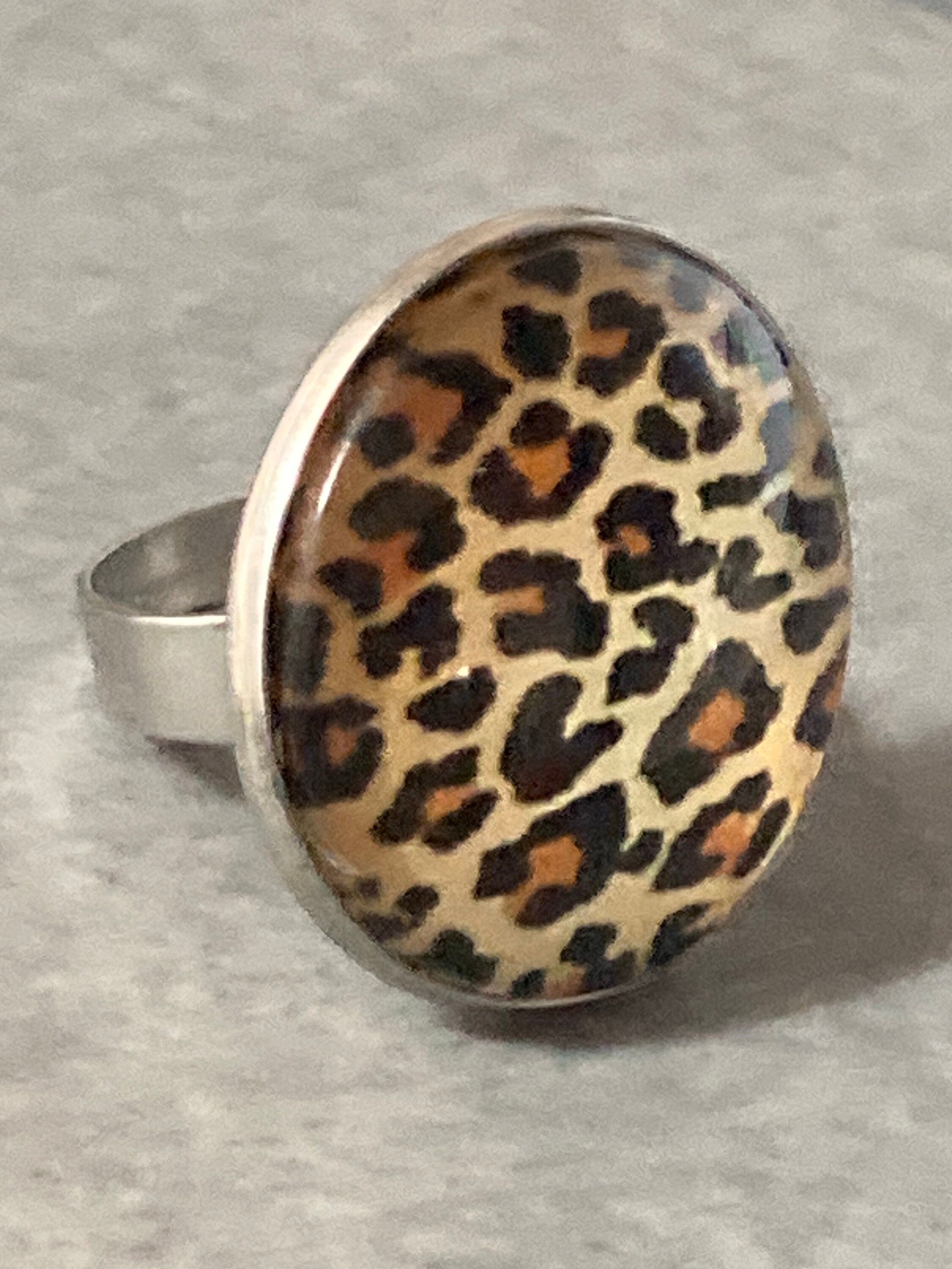 Oversized Leopard print ring stainless steel, non Tarnish glass cabochon