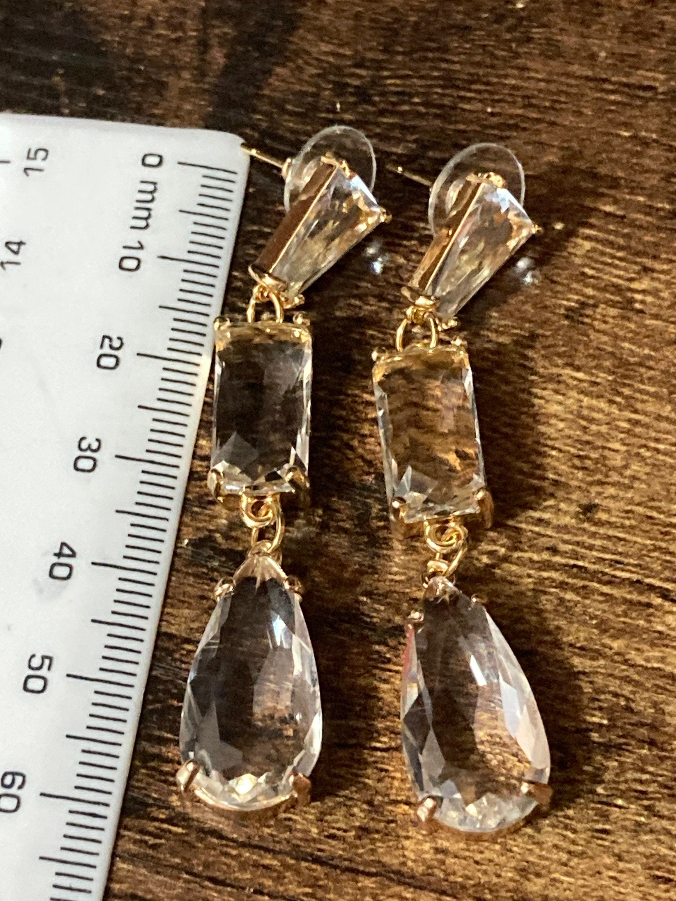 18k Gold plated crystal glass clear diamanté rhinestone teardrop earrings
