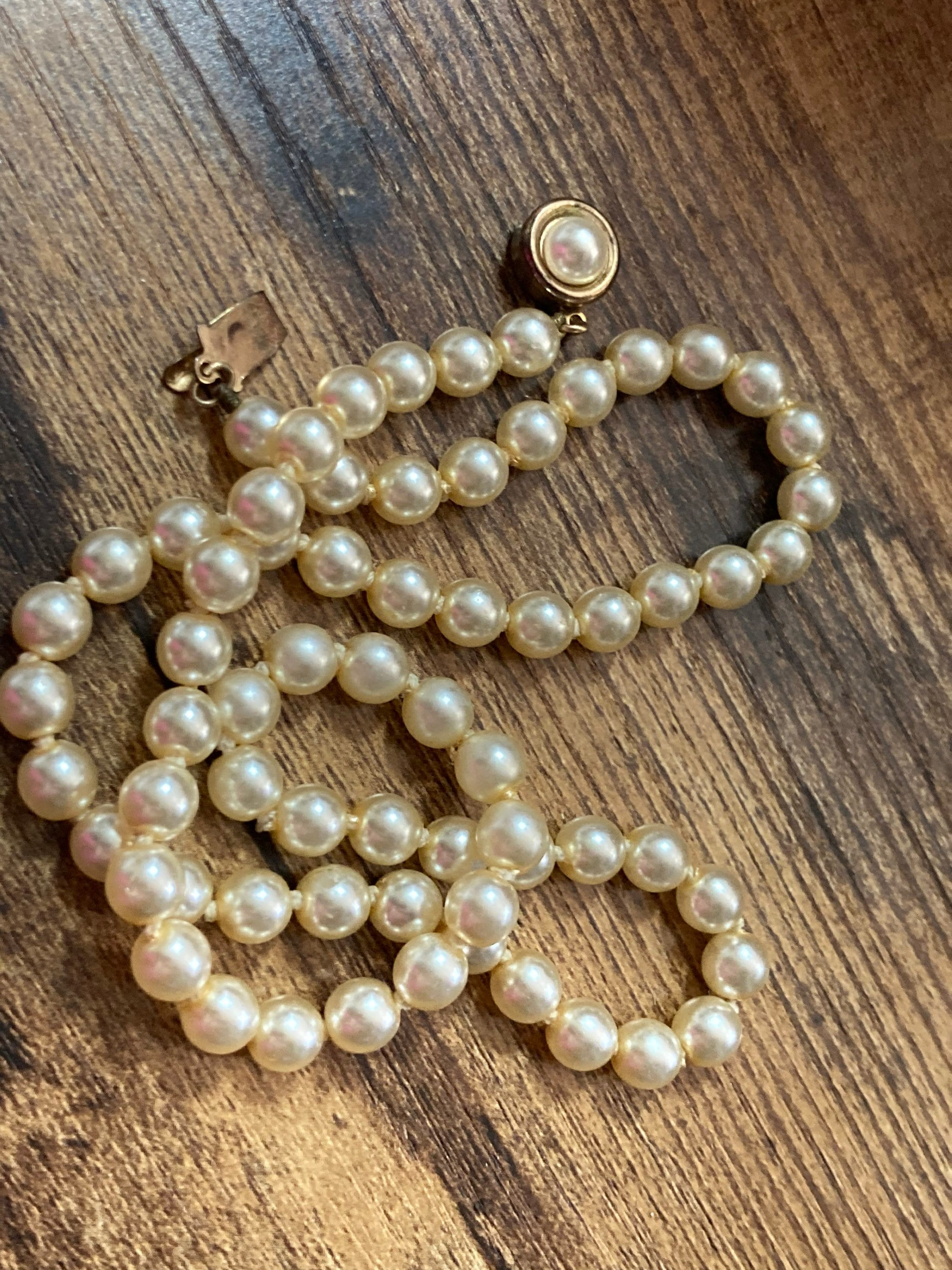 cream glass faux individually knotted pearl necklace medium length 47cm