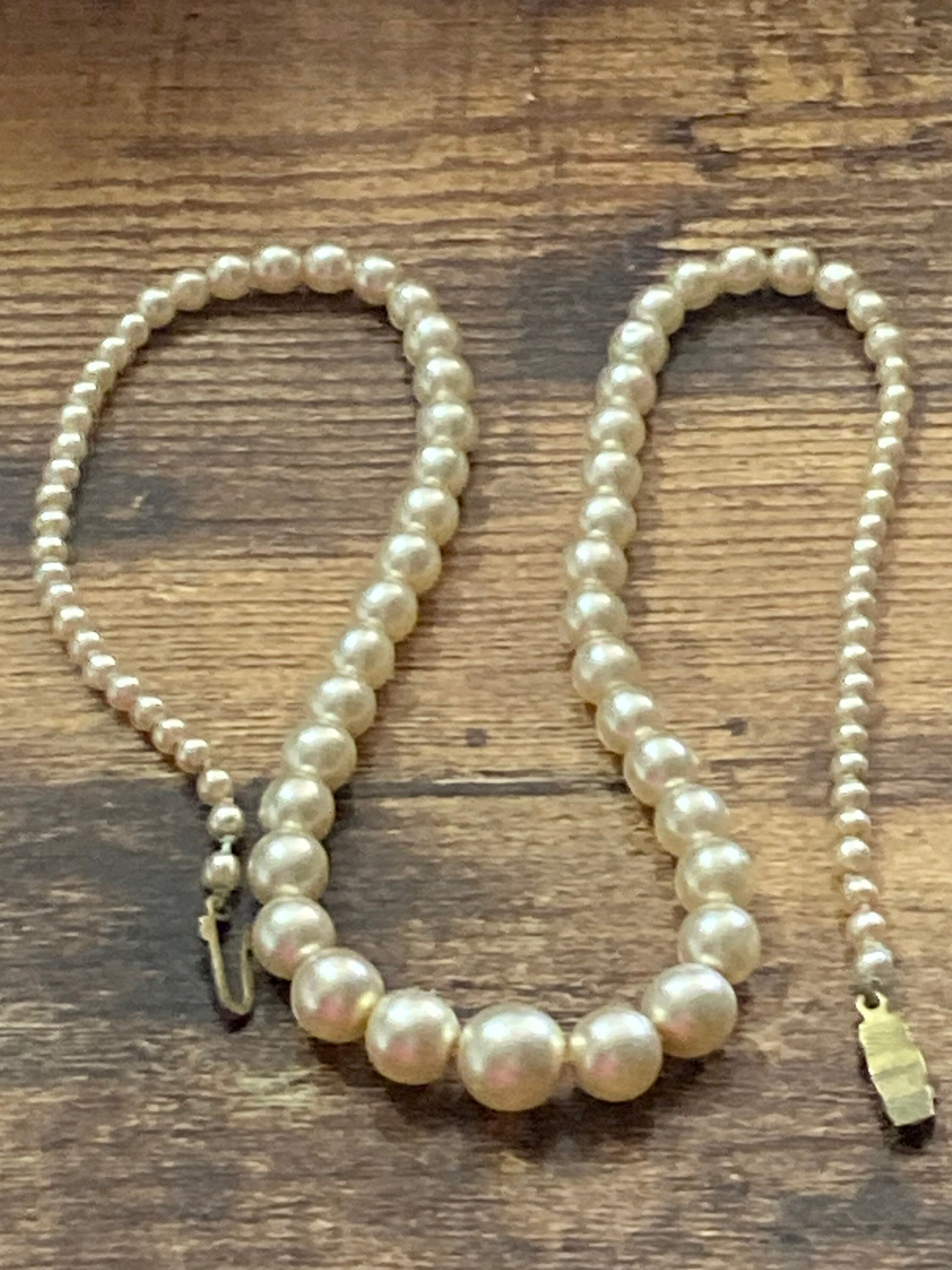 Graduated cream glass faux individually knotted pearl necklace short choker length 43cm