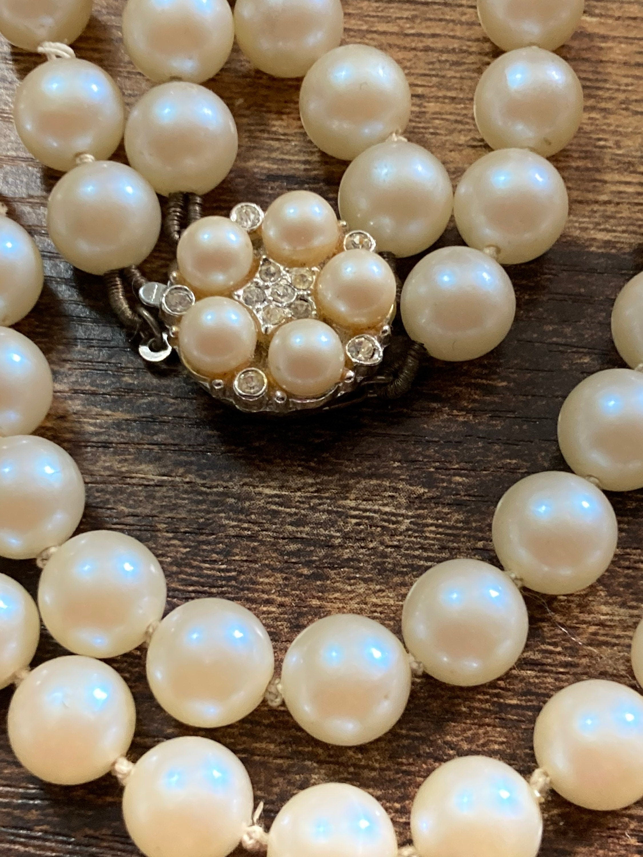 Chunky vintage 2 row cream glass knotted pearl necklace medium length 60cm