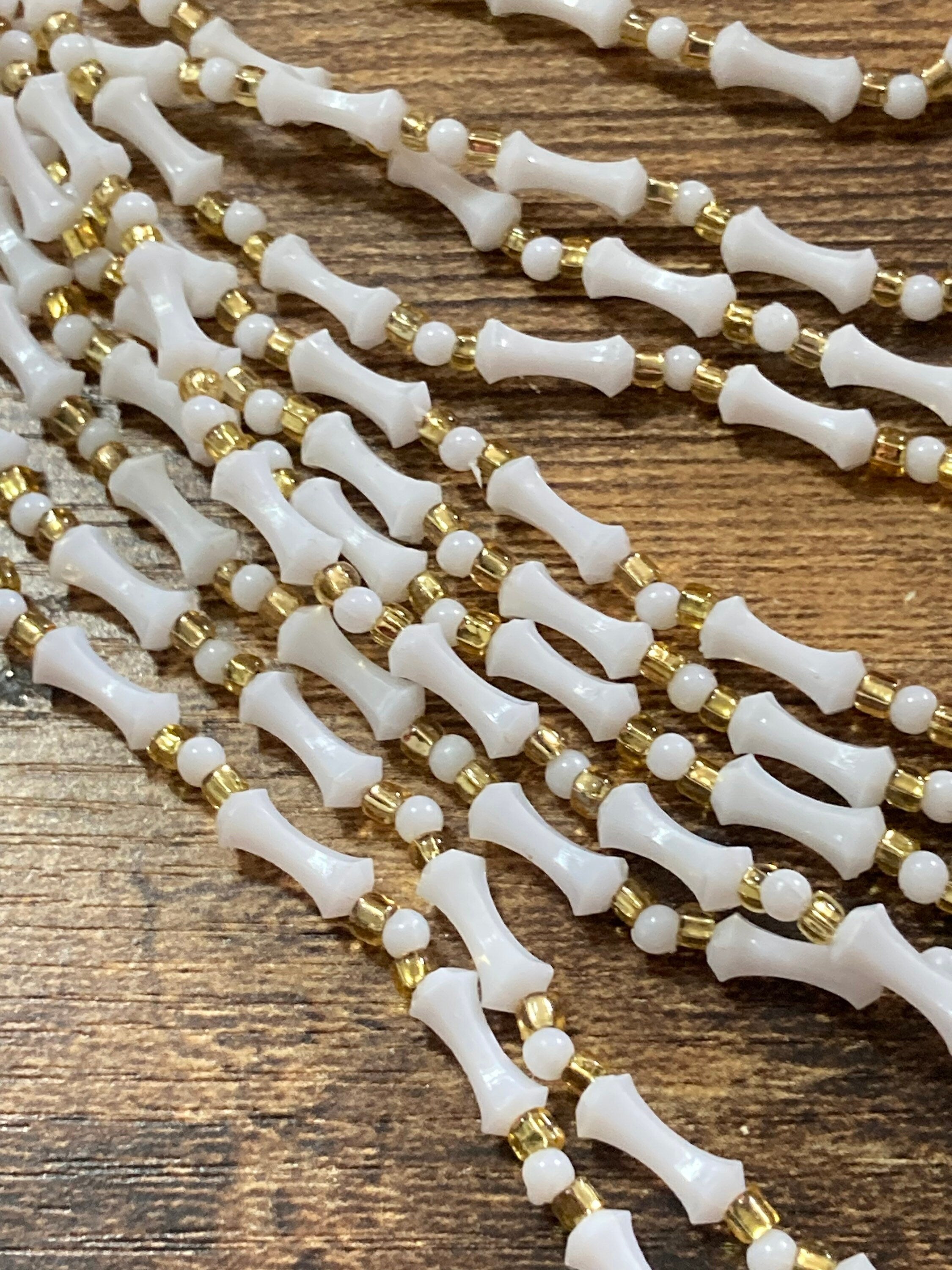 SIGNED HONG KONG Mid century white gold plastic beaded multi strand choker necklace