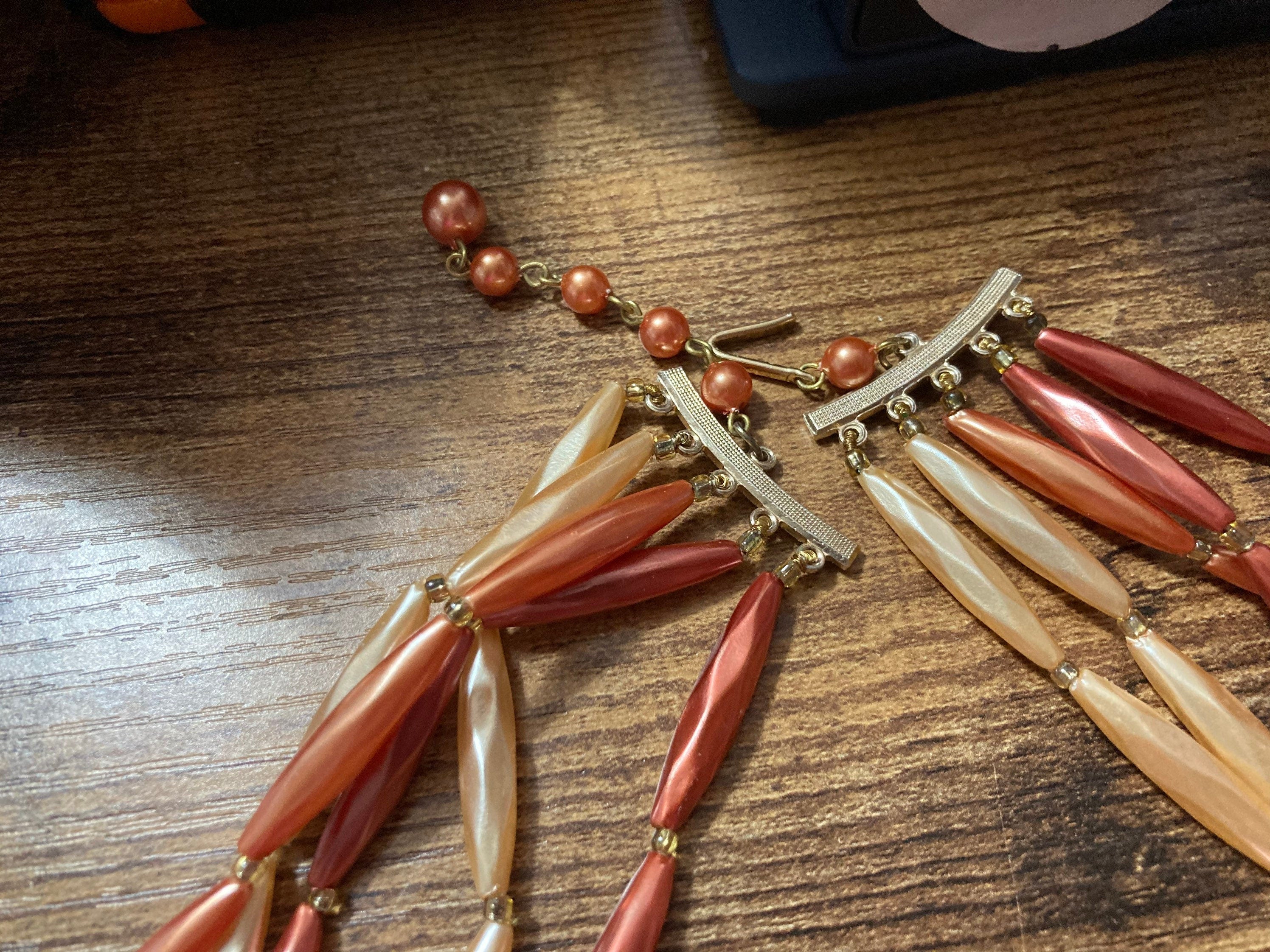 Mid century orange peach pink faux pearl plastic beaded multi strand choker necklace