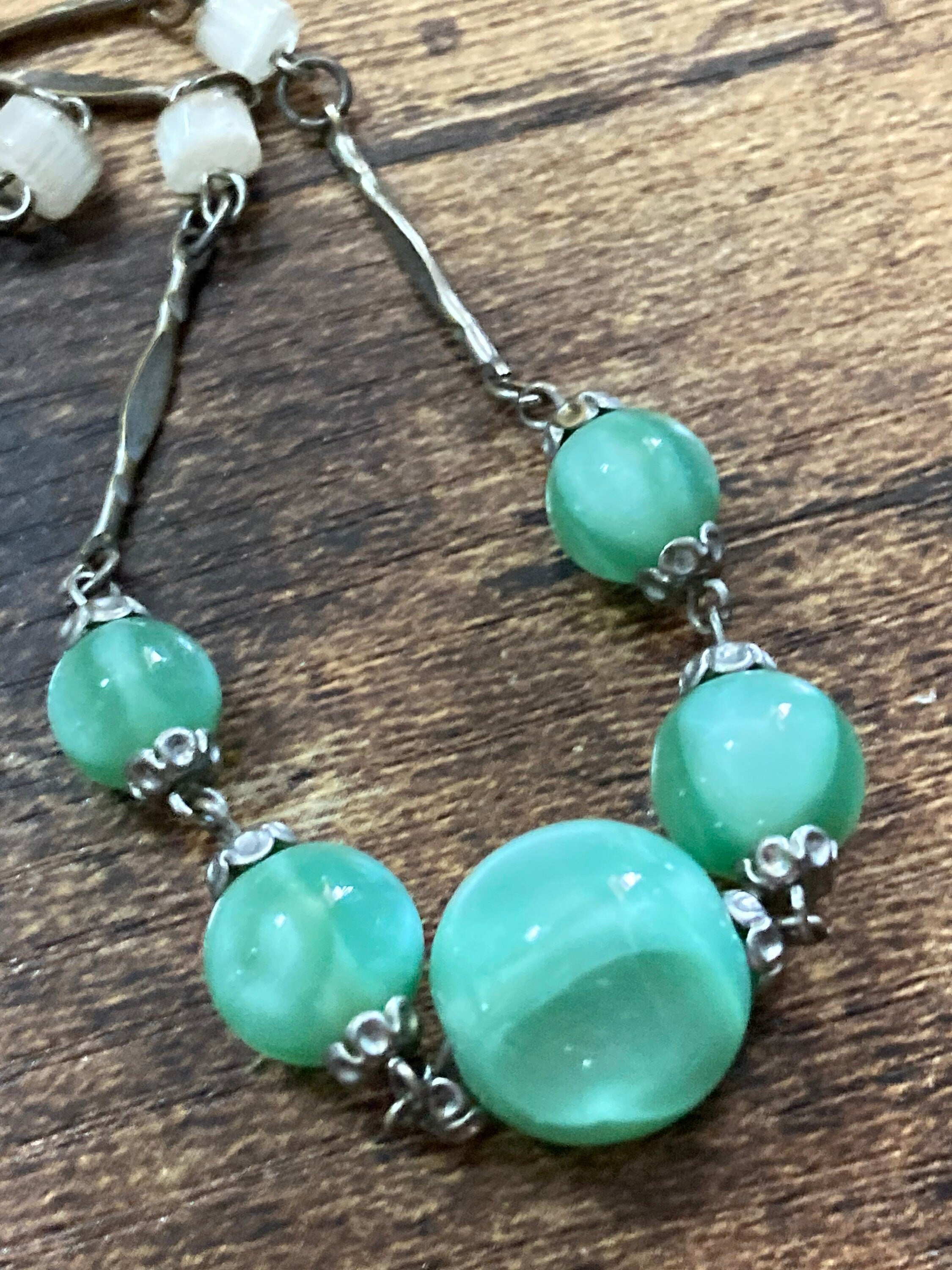 Petite Art Deco czech chrome silver metal choker necklace with green glass beads 39.5