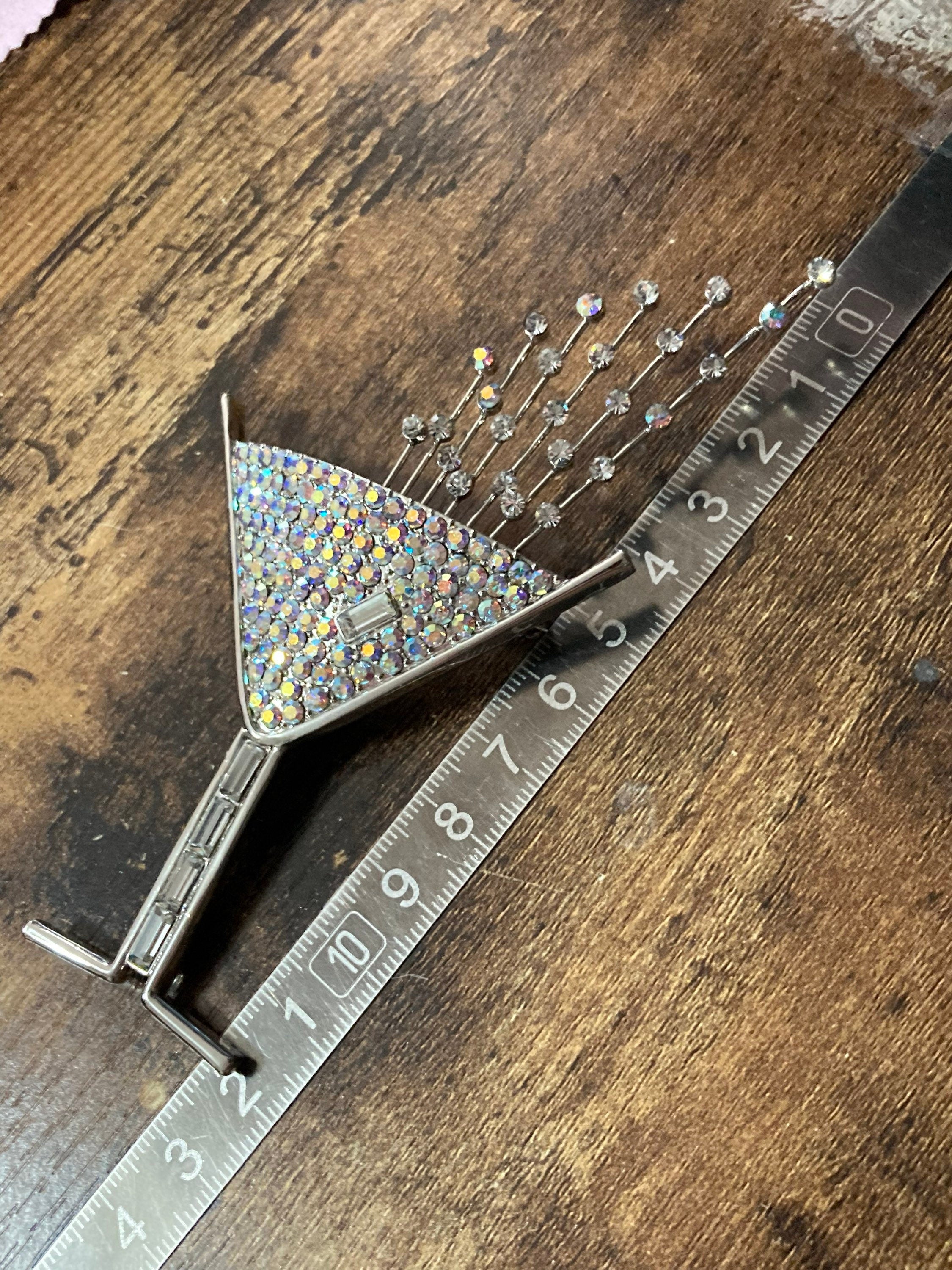 Signed butler and Wilson clear diamanté champagne cocktail glass brooch