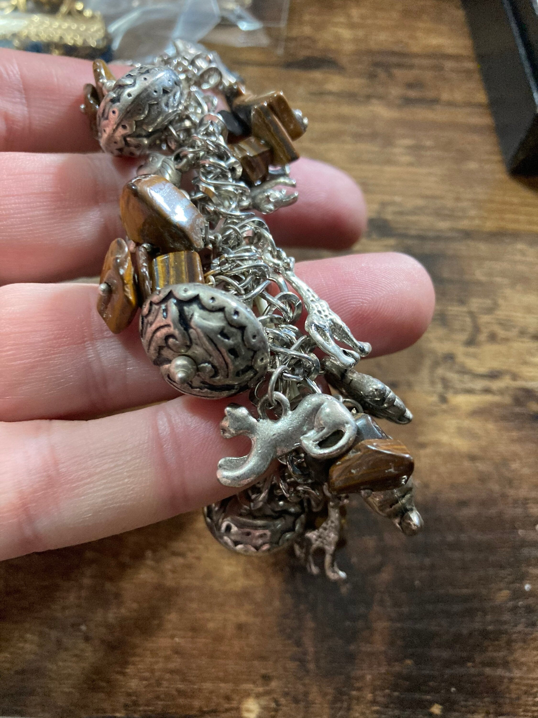 Souvenir Vintage Gold tone travel charm bracelet 1960s 1970s