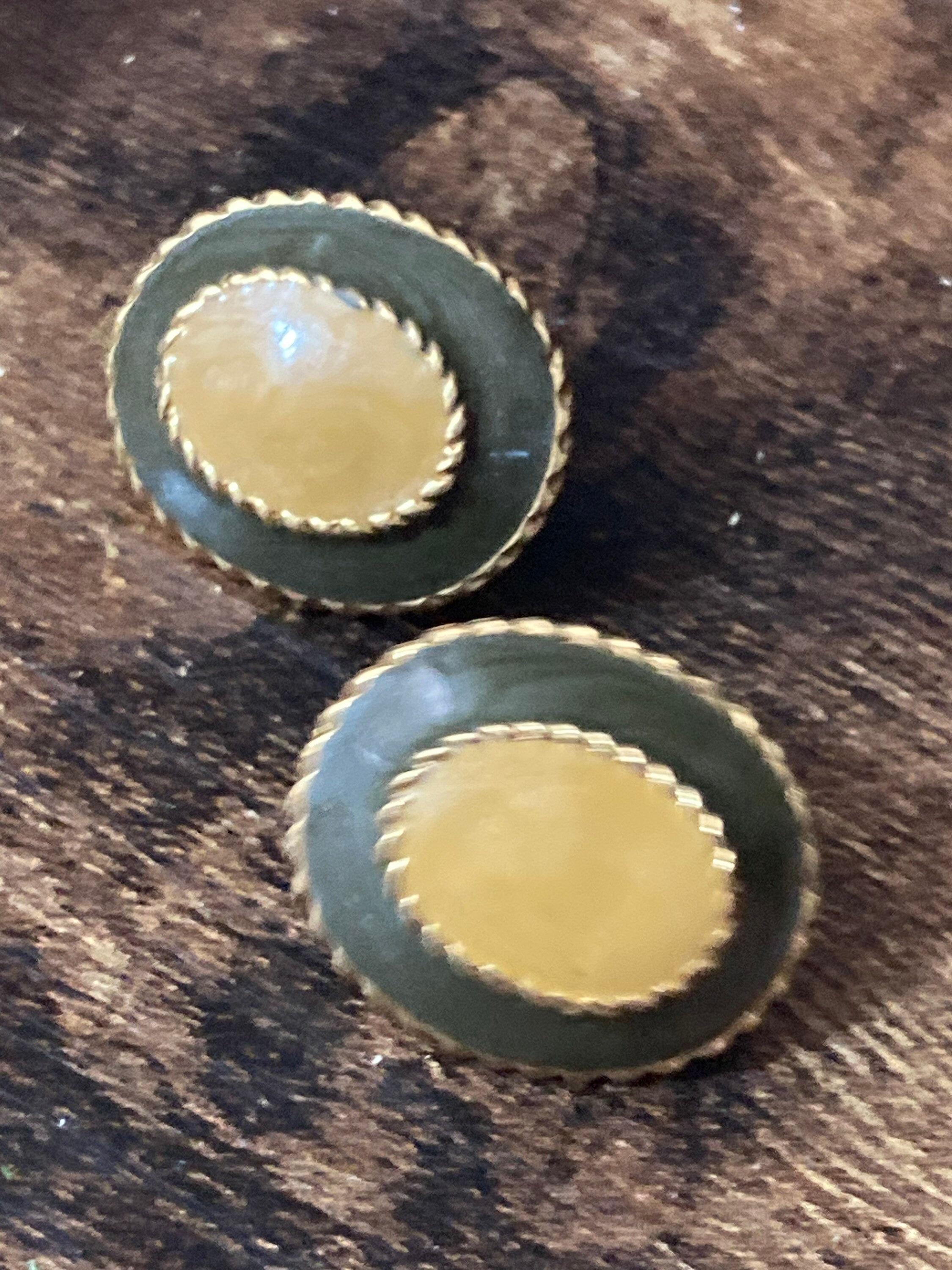 Vintage gold tone olive green enamel beige cream Oval pair stud earrings