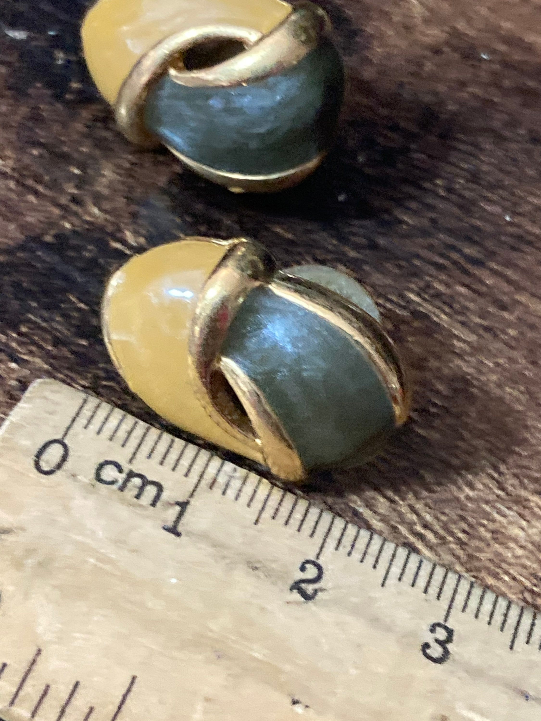 Vintage gold tone olive green enamel beige cream Oval pair stud earrings