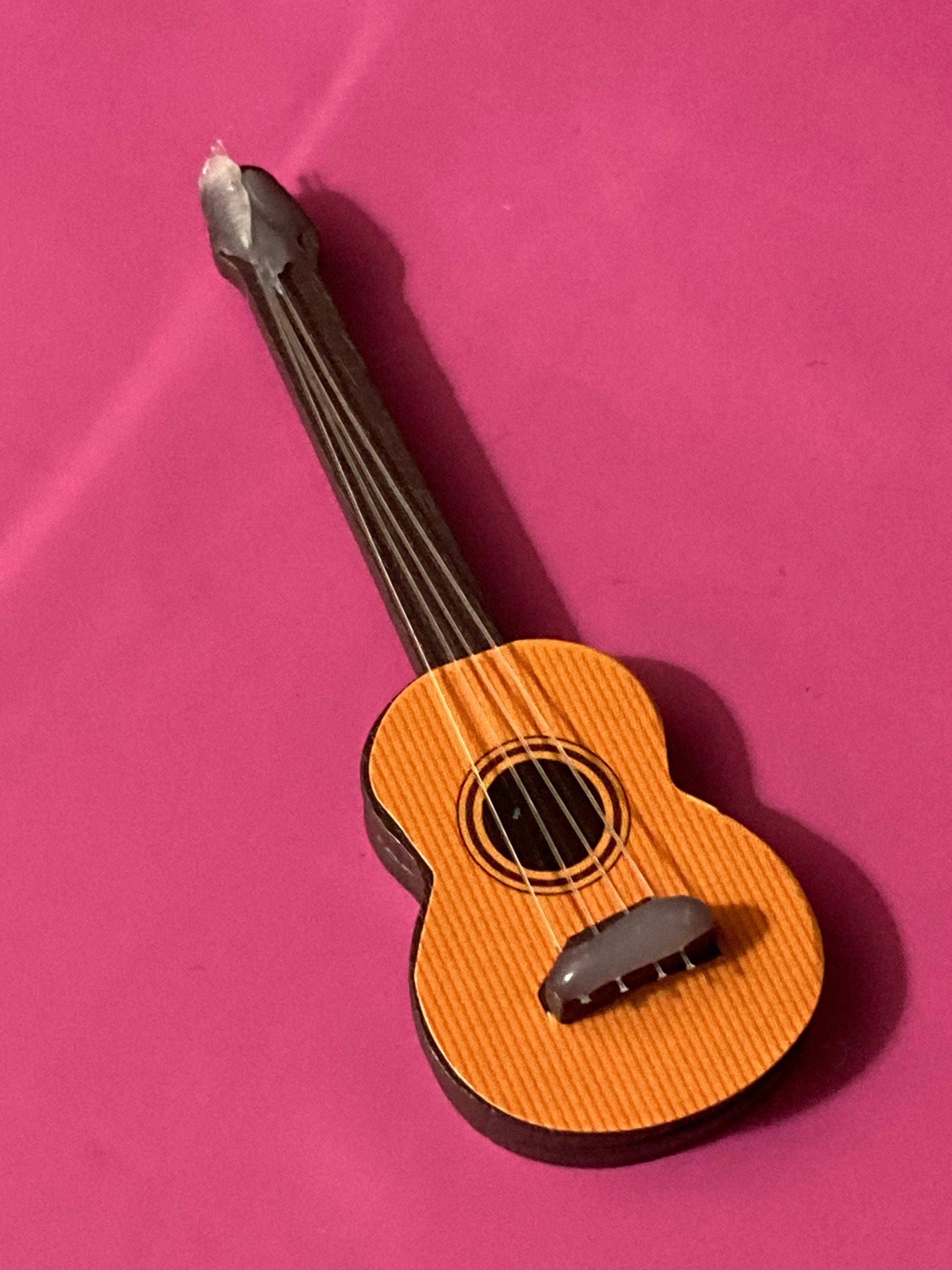 Acoustic guitar cake topper decoration dolls house miniature musical instrument for guitarist