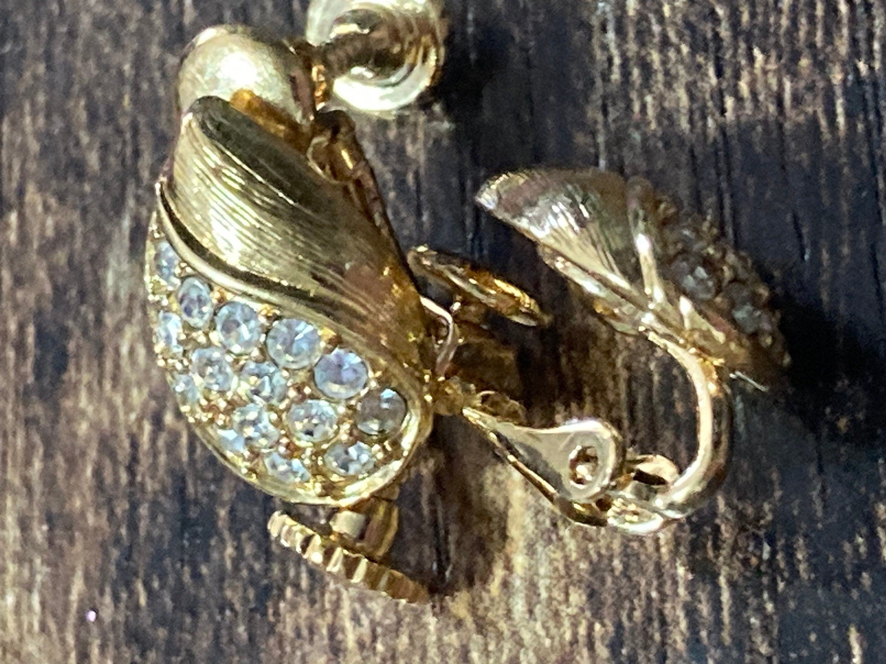 Small Diamanté paste gold tone Clip On Earrings