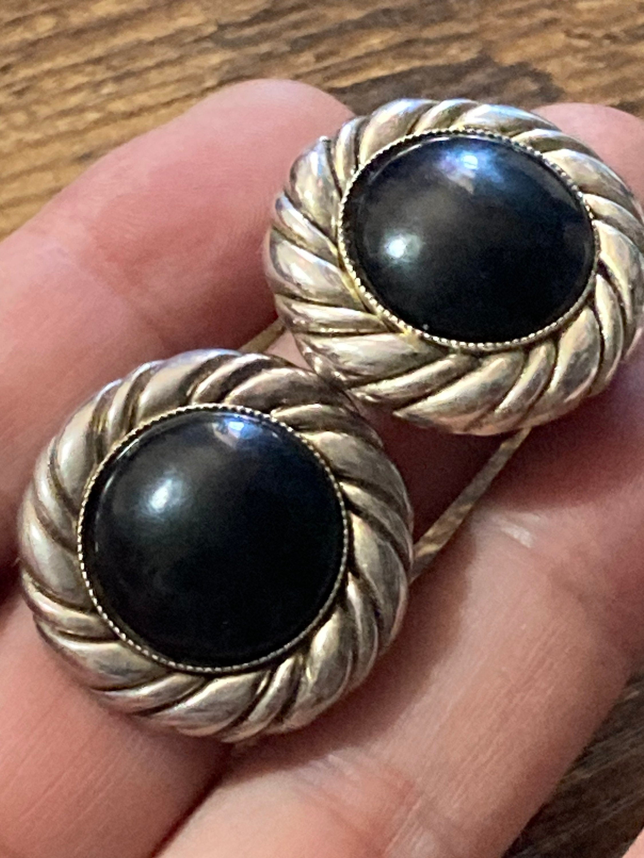 Signed UNE LIGNE Paris Oversized 2.5cm round black & silver tone clip on stud earrings