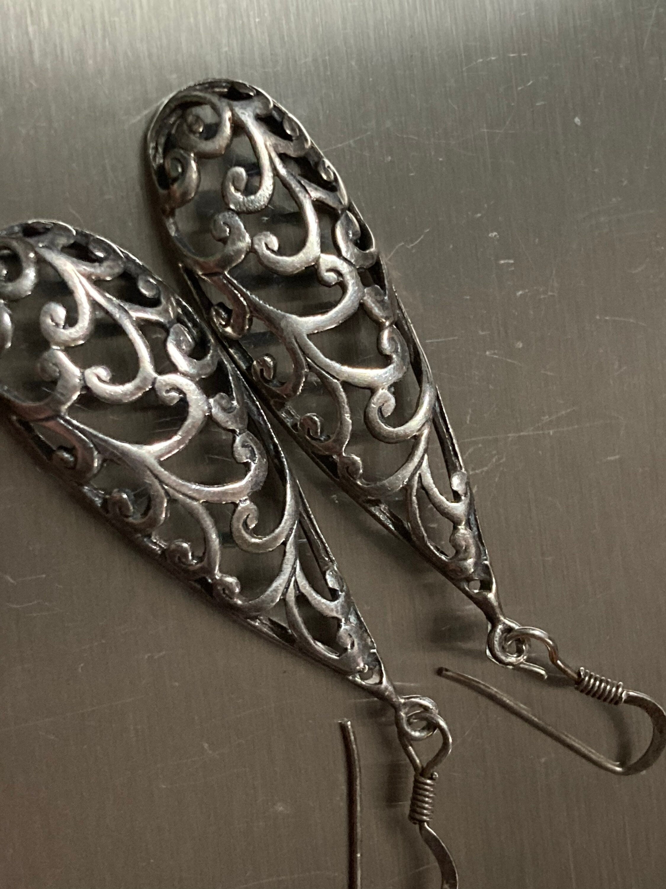 Art Nouveau style Sterling 925 Silver dangly Earrings Pierced cut out work