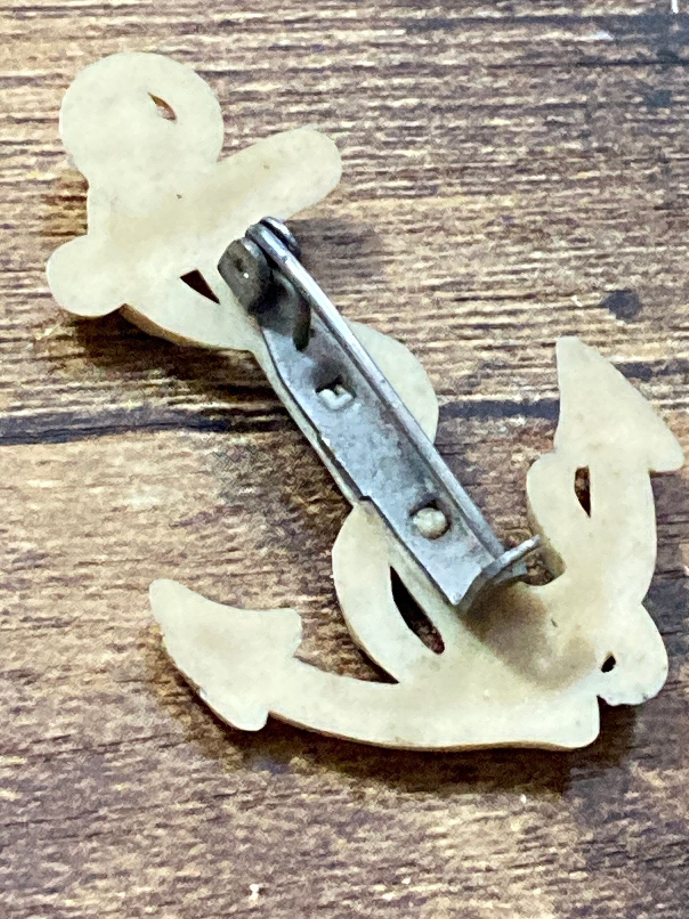 vintage nautical early plastic celluloid cream anchor Brooch
